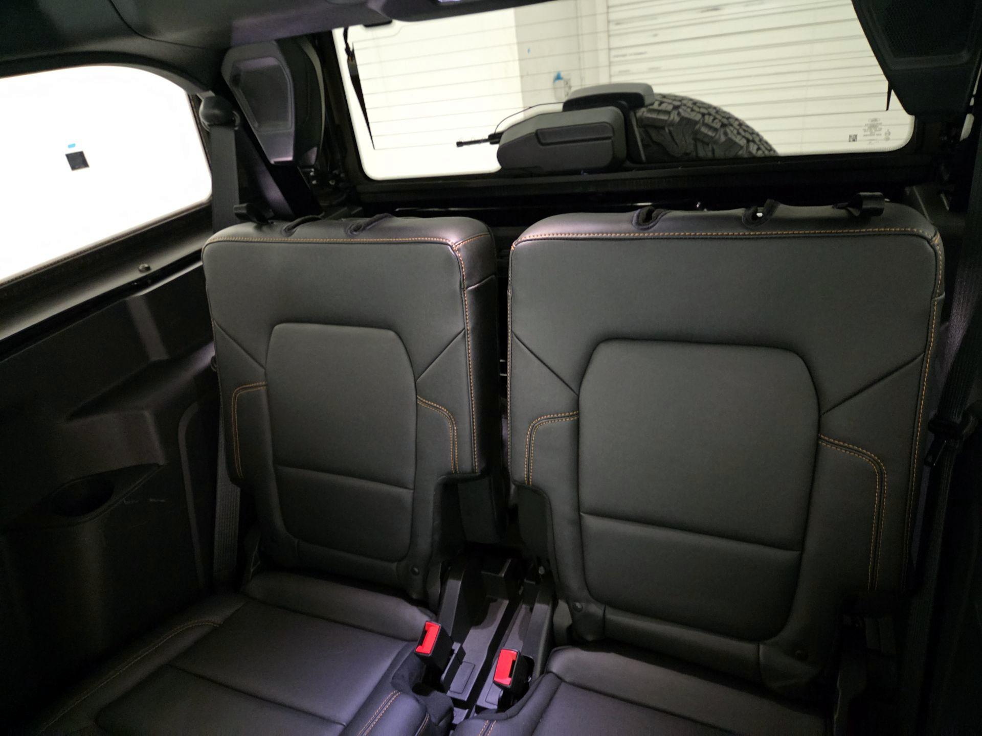 Thumbnail: 2023 Ford Bronco - 19