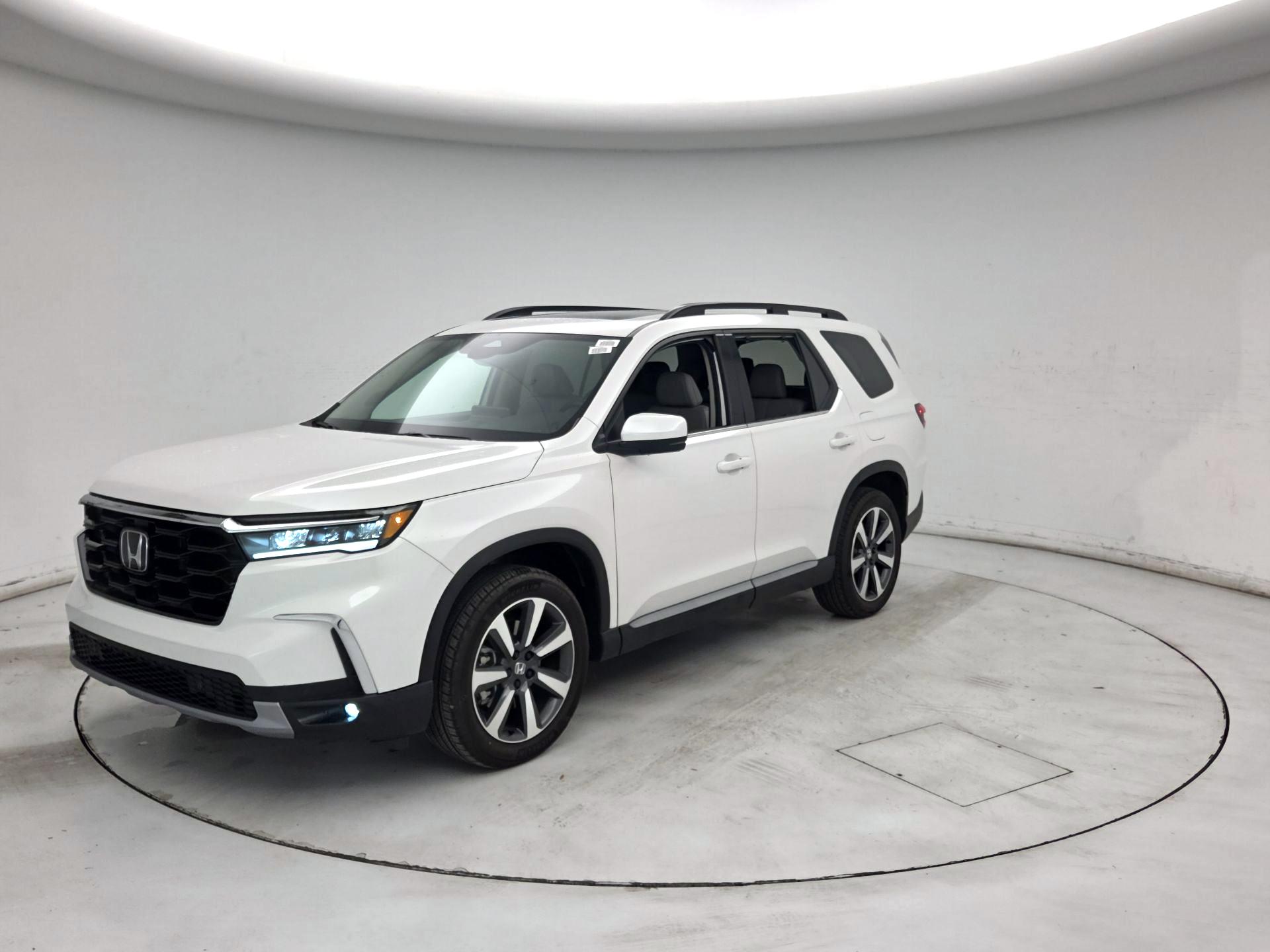 Thumbnail: 2025 Honda Pilot - 3