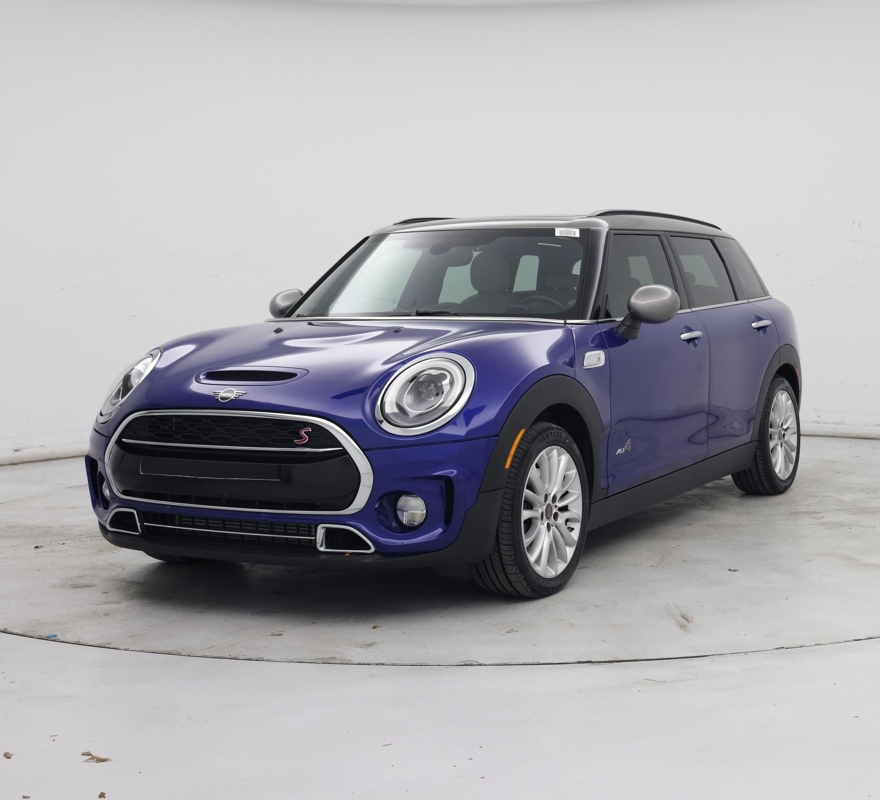 Thumbnail: 2019 MINI Cooper Clubman - 4