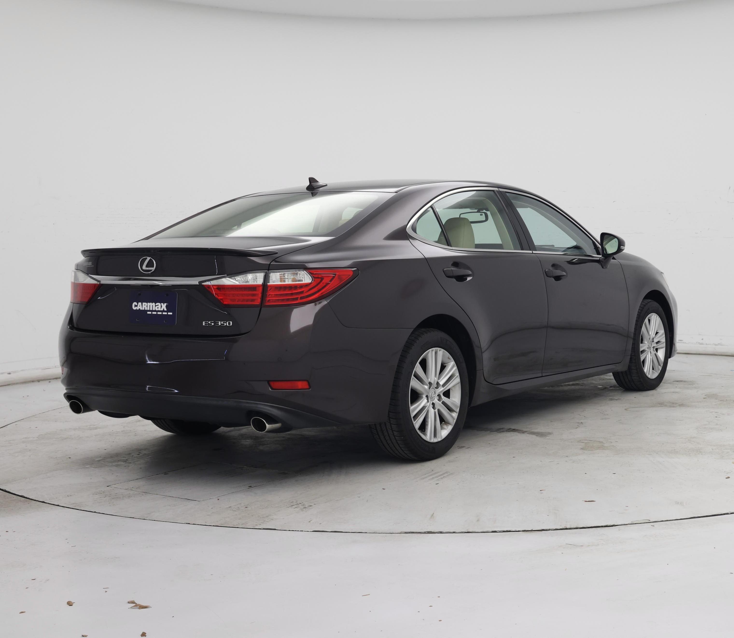 Thumbnail: 2014 Lexus ES - 8