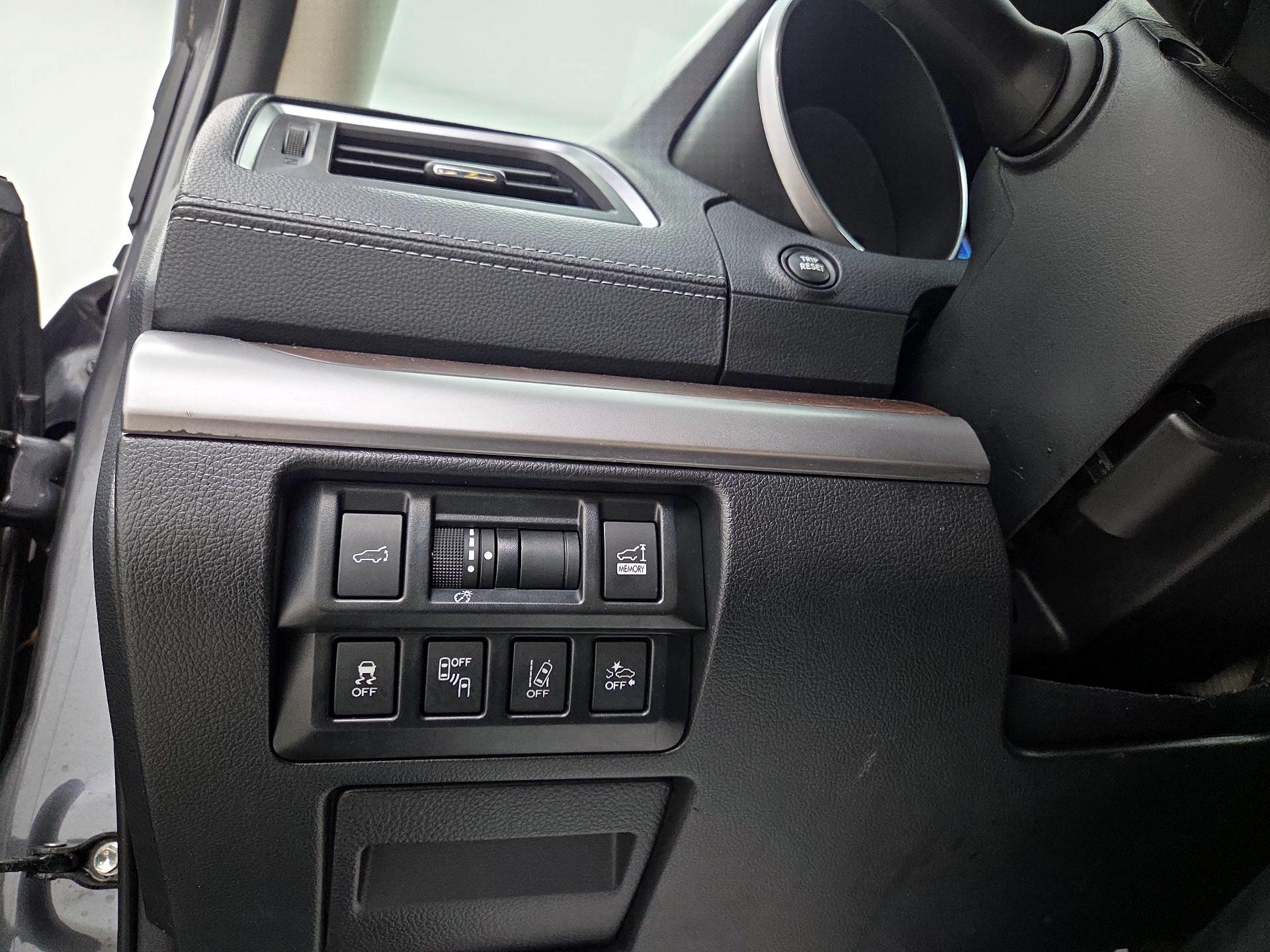 Thumbnail: 2018 Subaru Outback - 13