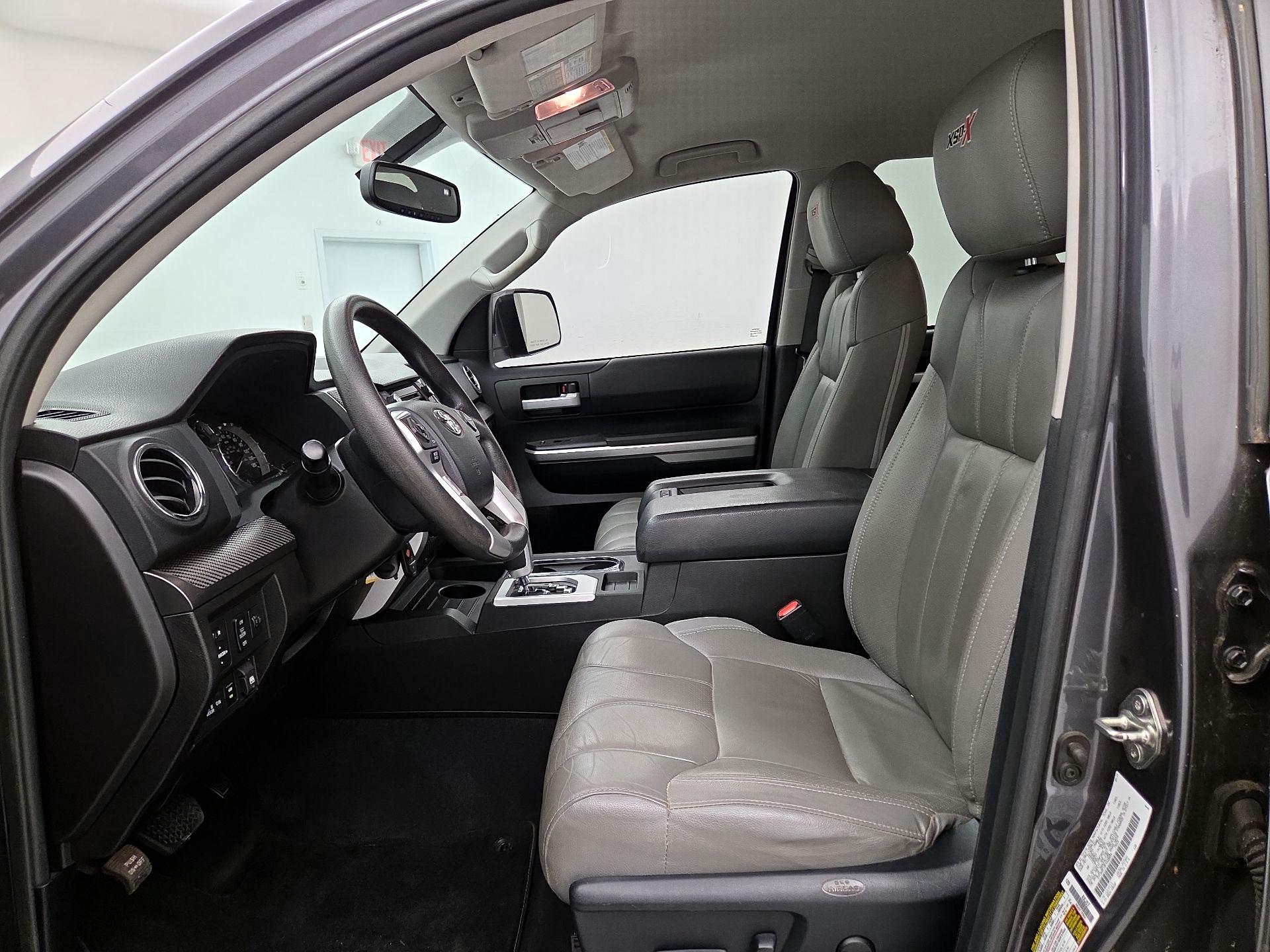 Thumbnail: 2015 Toyota Tundra - 11