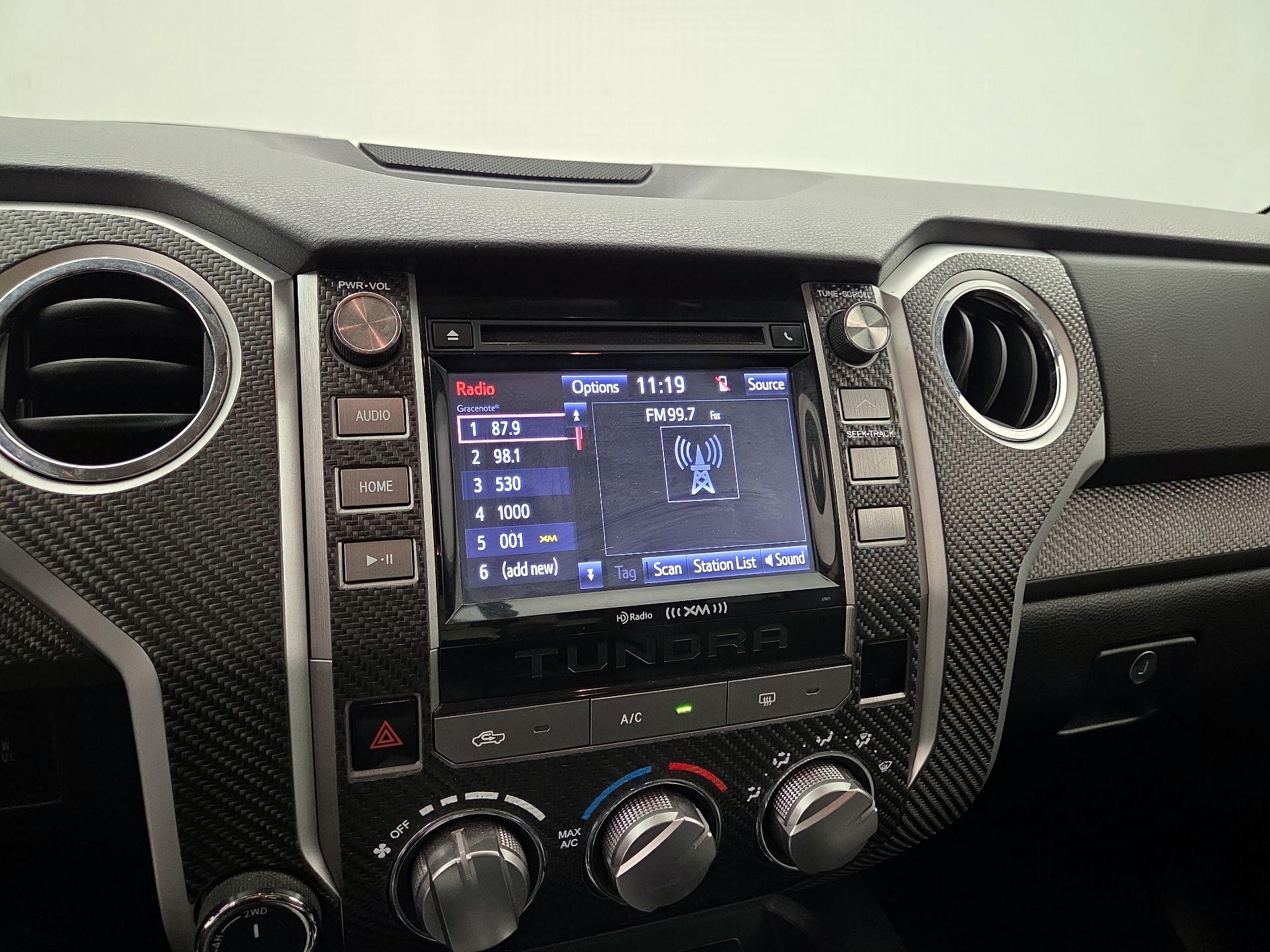 Thumbnail: 2015 Toyota Tundra - 15