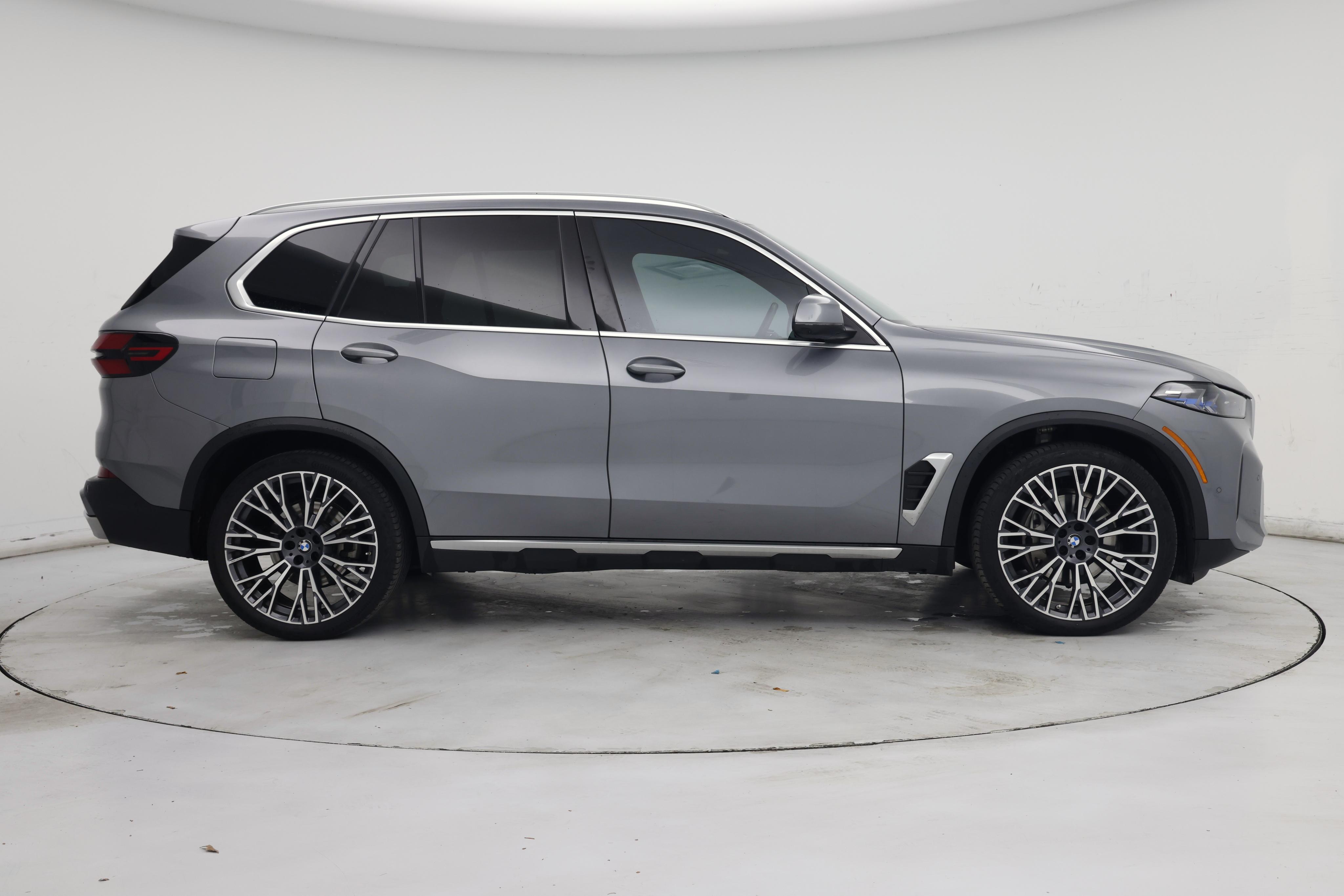 Thumbnail: 2024 BMW X5 - 7