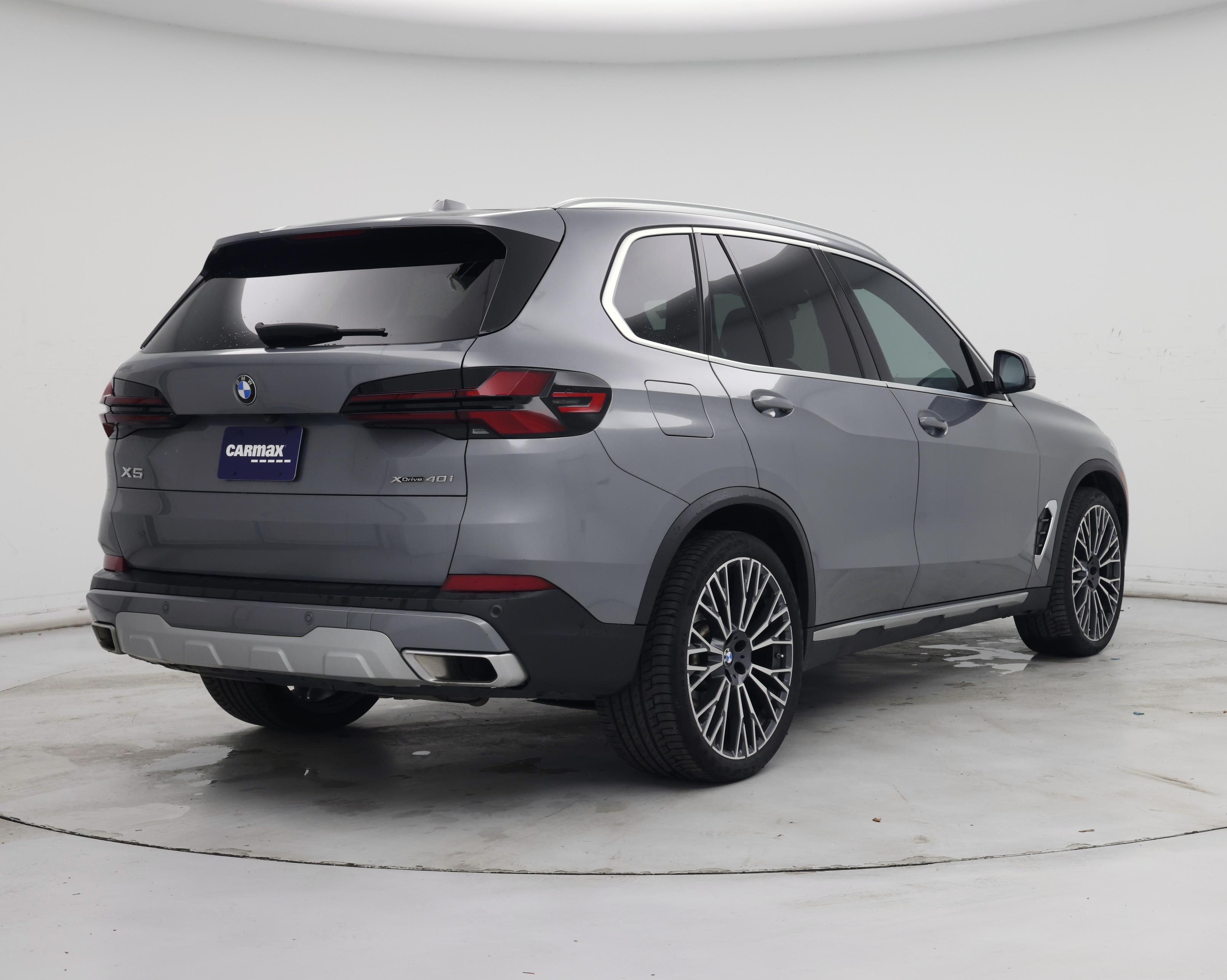 Thumbnail: 2024 BMW X5 - 8