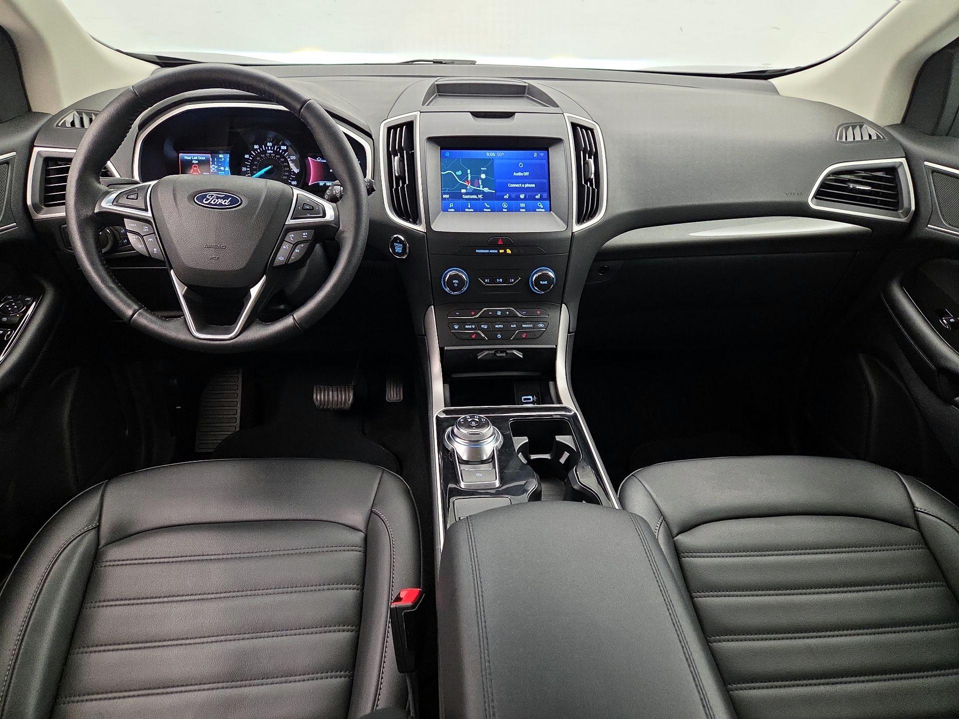 Thumbnail: 2020 Ford Edge - 9