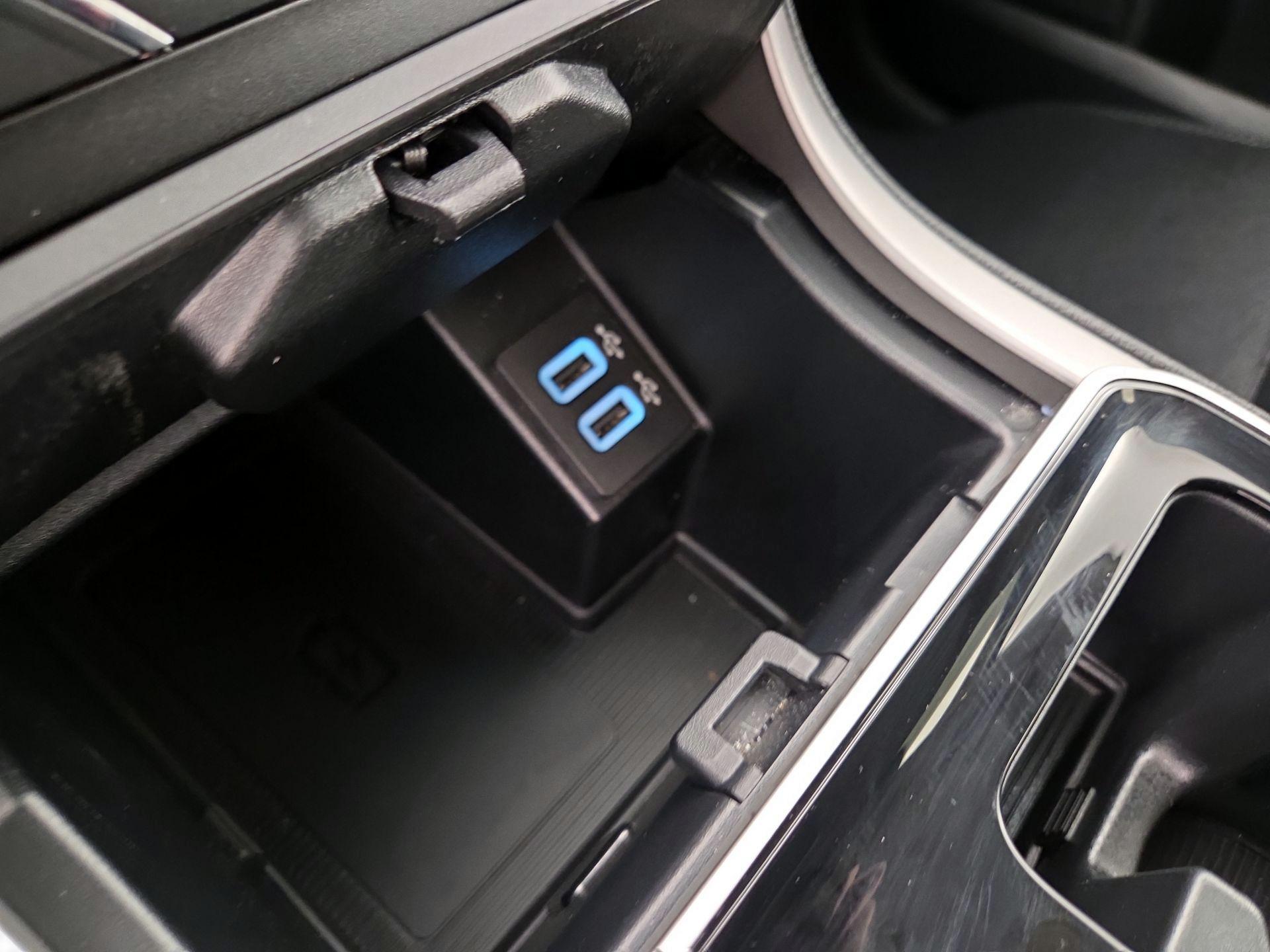 Thumbnail: 2020 Ford Edge - 18