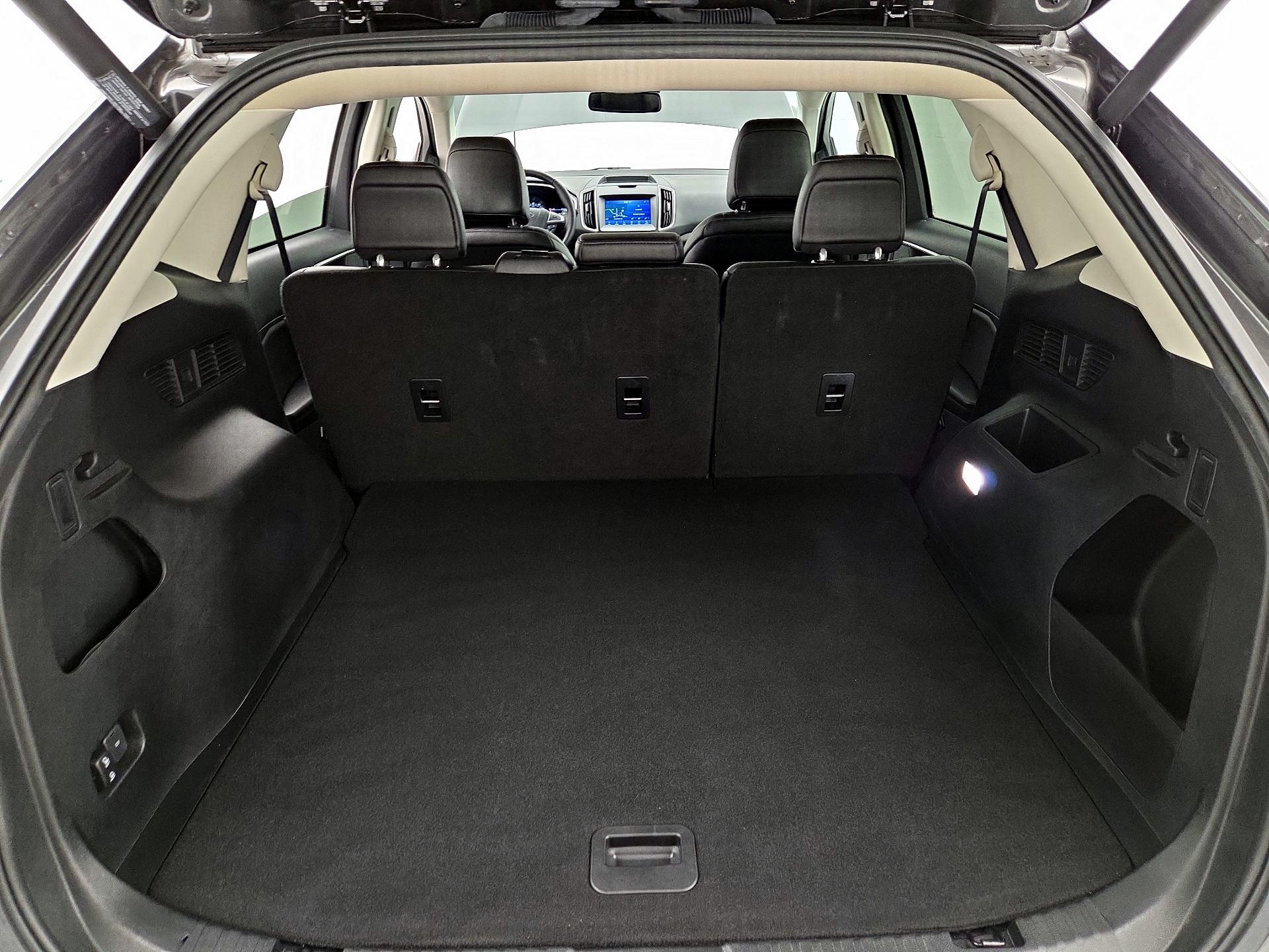 Thumbnail: 2020 Ford Edge - 20