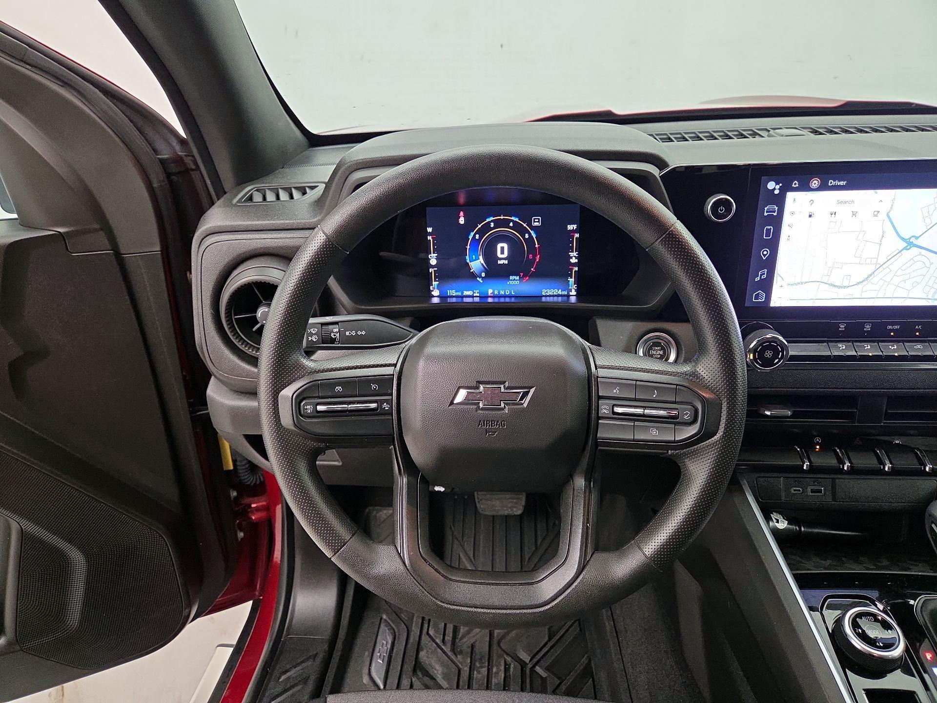 Thumbnail: 2023 Chevrolet Colorado - 10