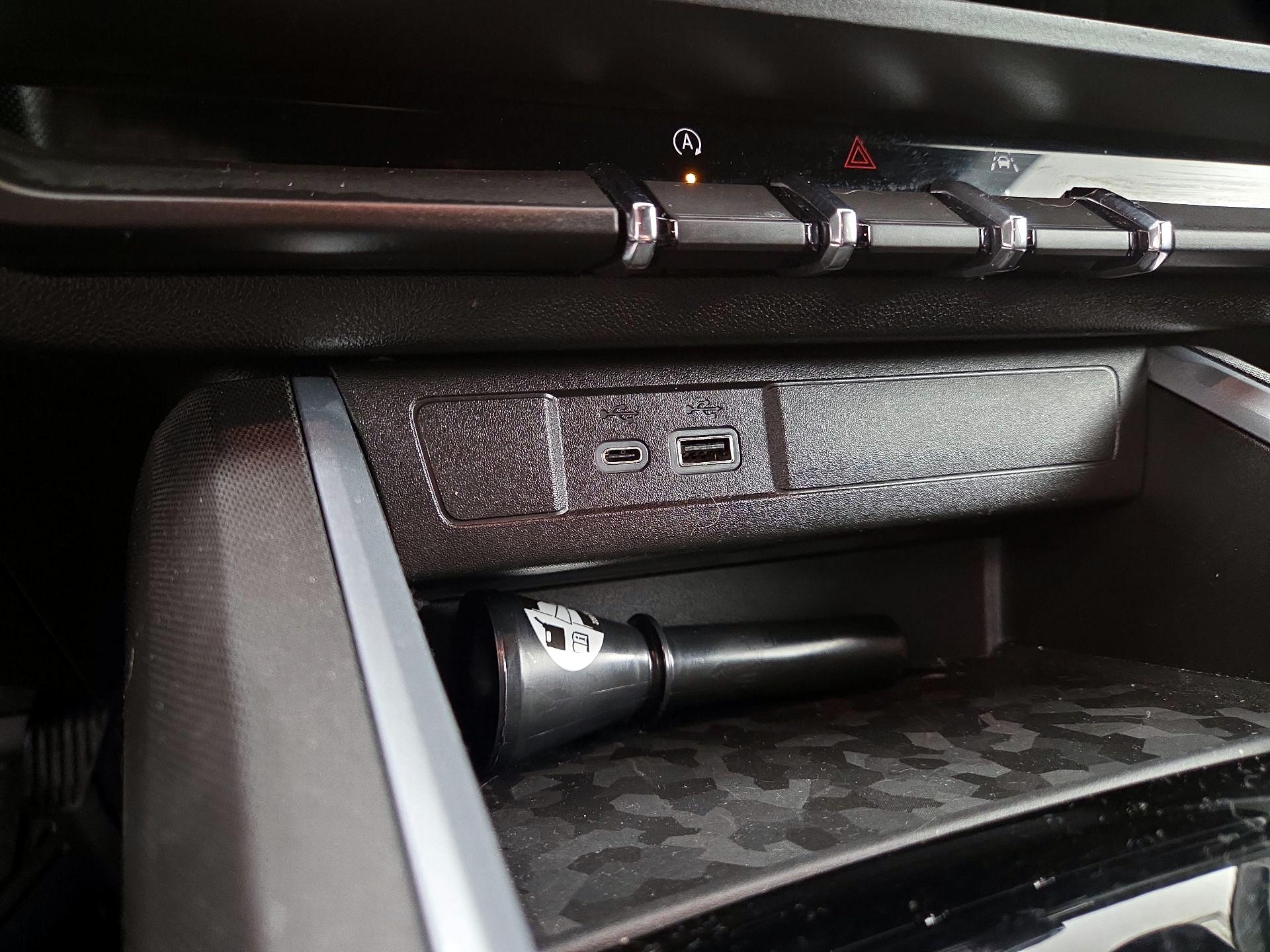 Thumbnail: 2023 Chevrolet Colorado - 18