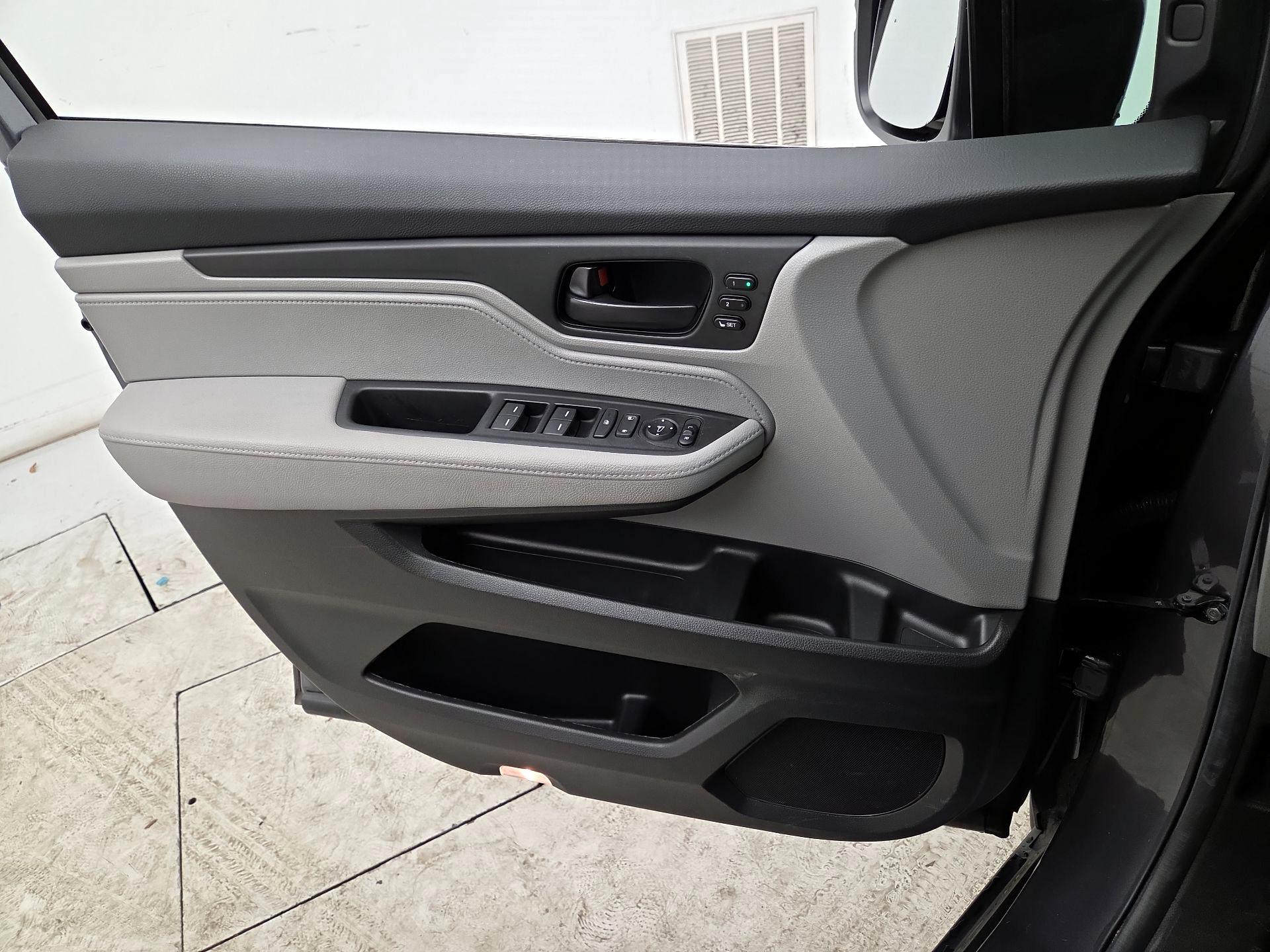 Thumbnail: 2024 Honda Odyssey - 12