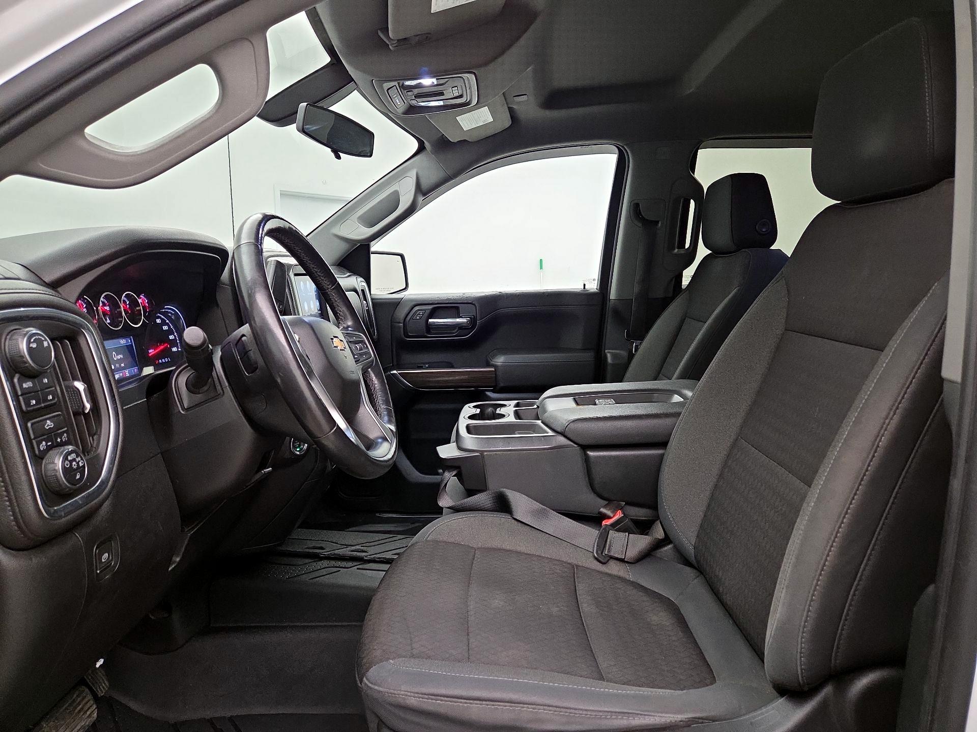 Thumbnail: 2019 Chevrolet Silverado 1500 - 11