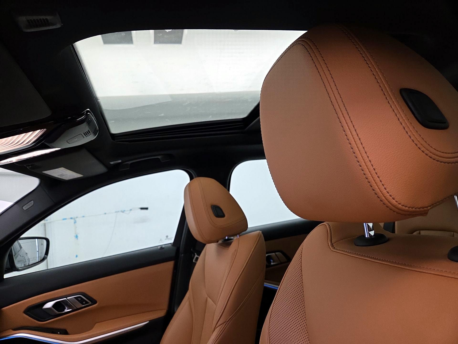 Thumbnail: 2023 BMW 3 Series - 20