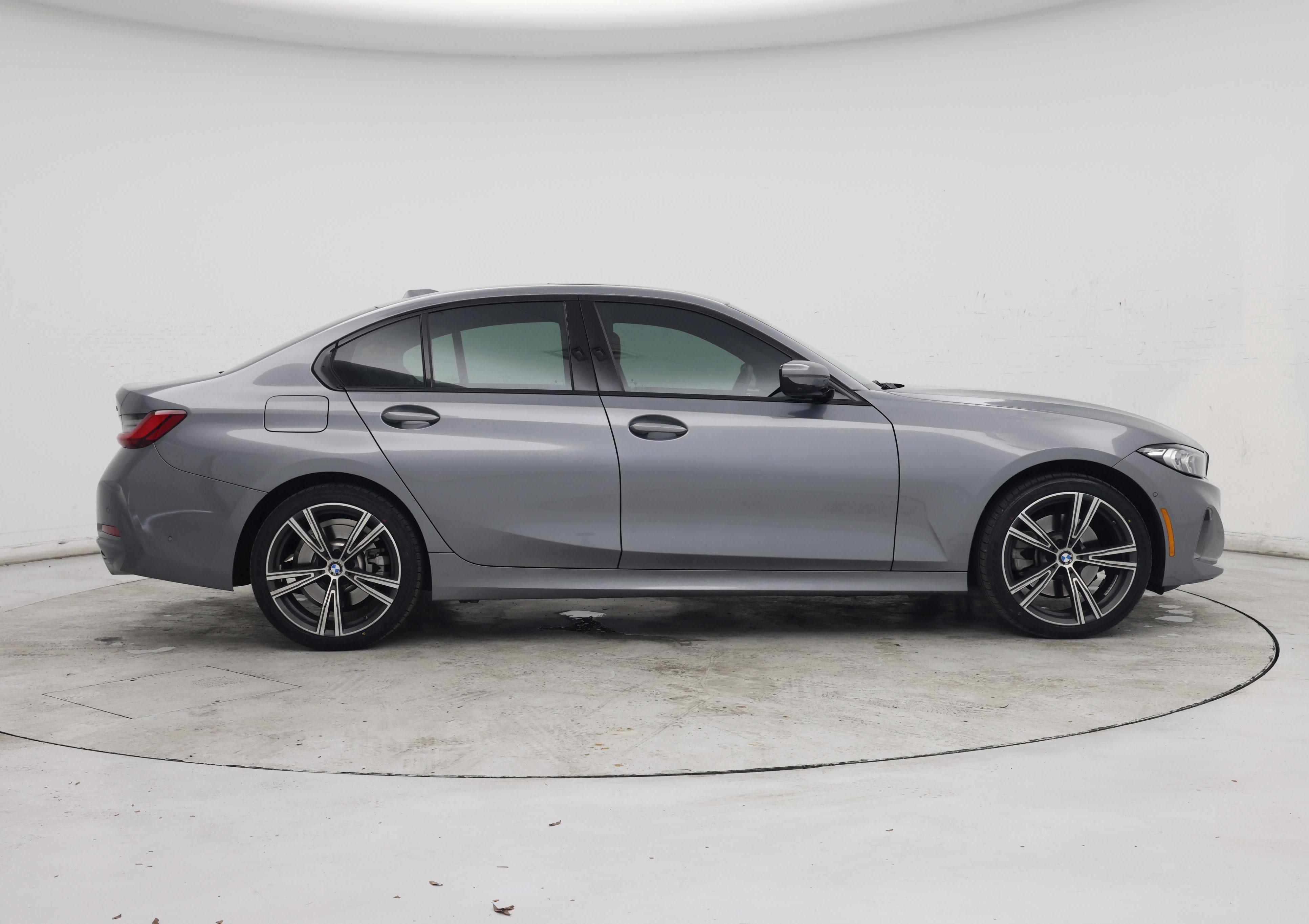 Thumbnail: 2023 BMW 3 Series - 7