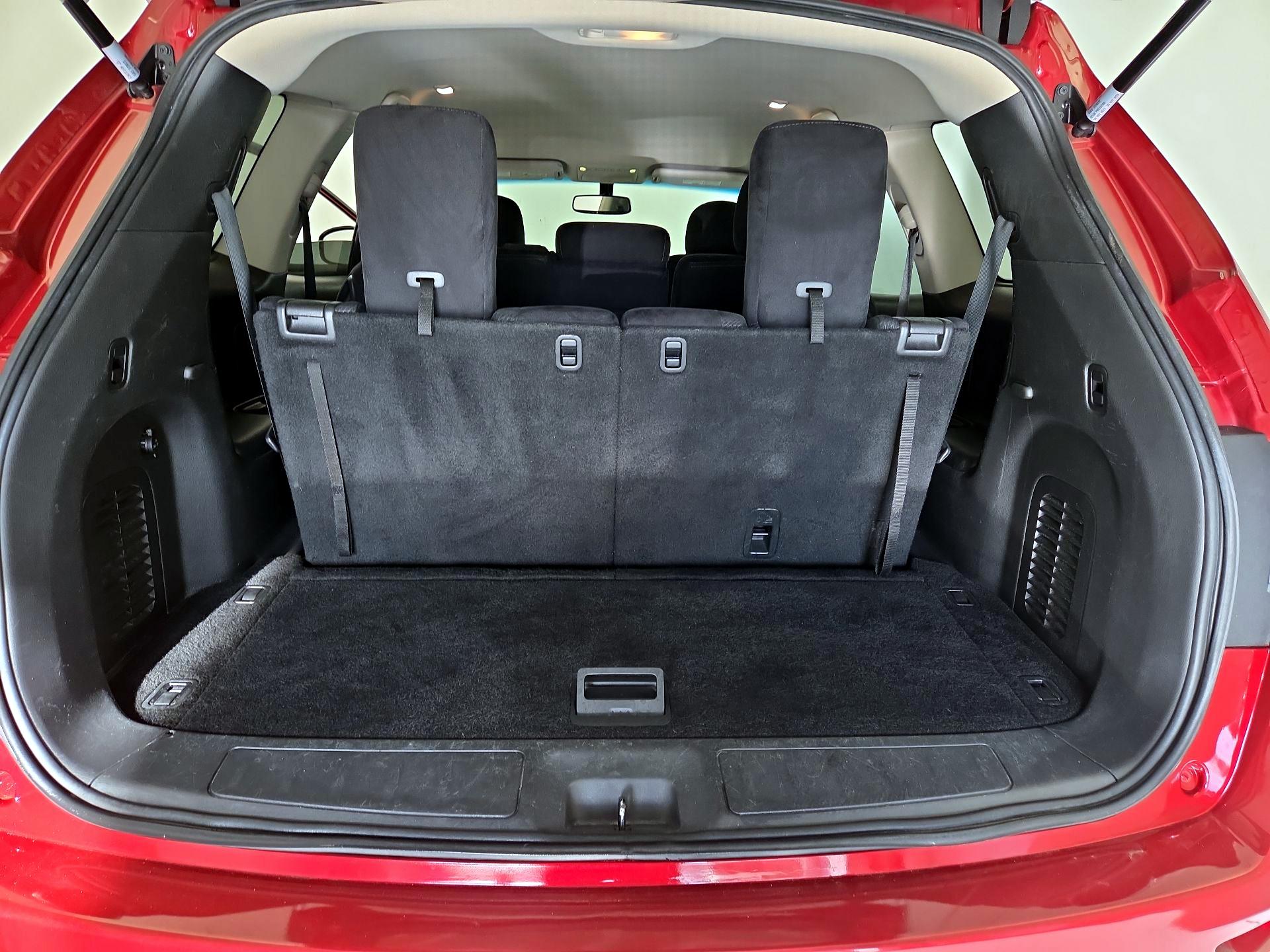 Thumbnail: 2015 Nissan Pathfinder - 20