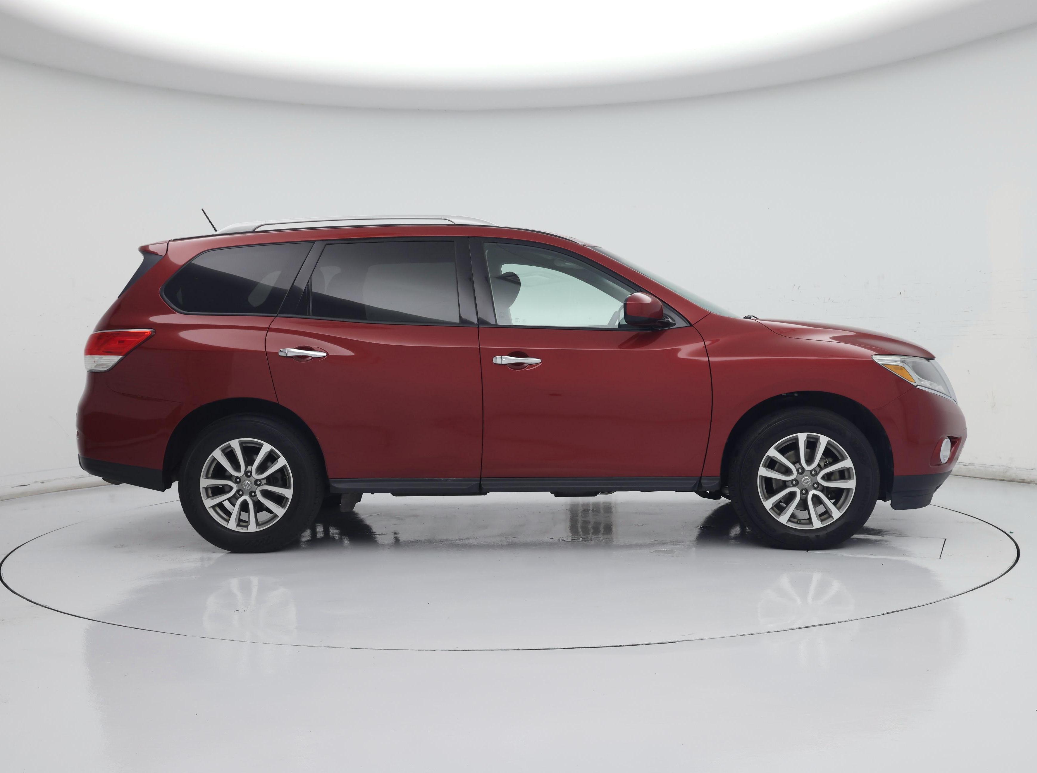 Thumbnail: 2015 Nissan Pathfinder - 7