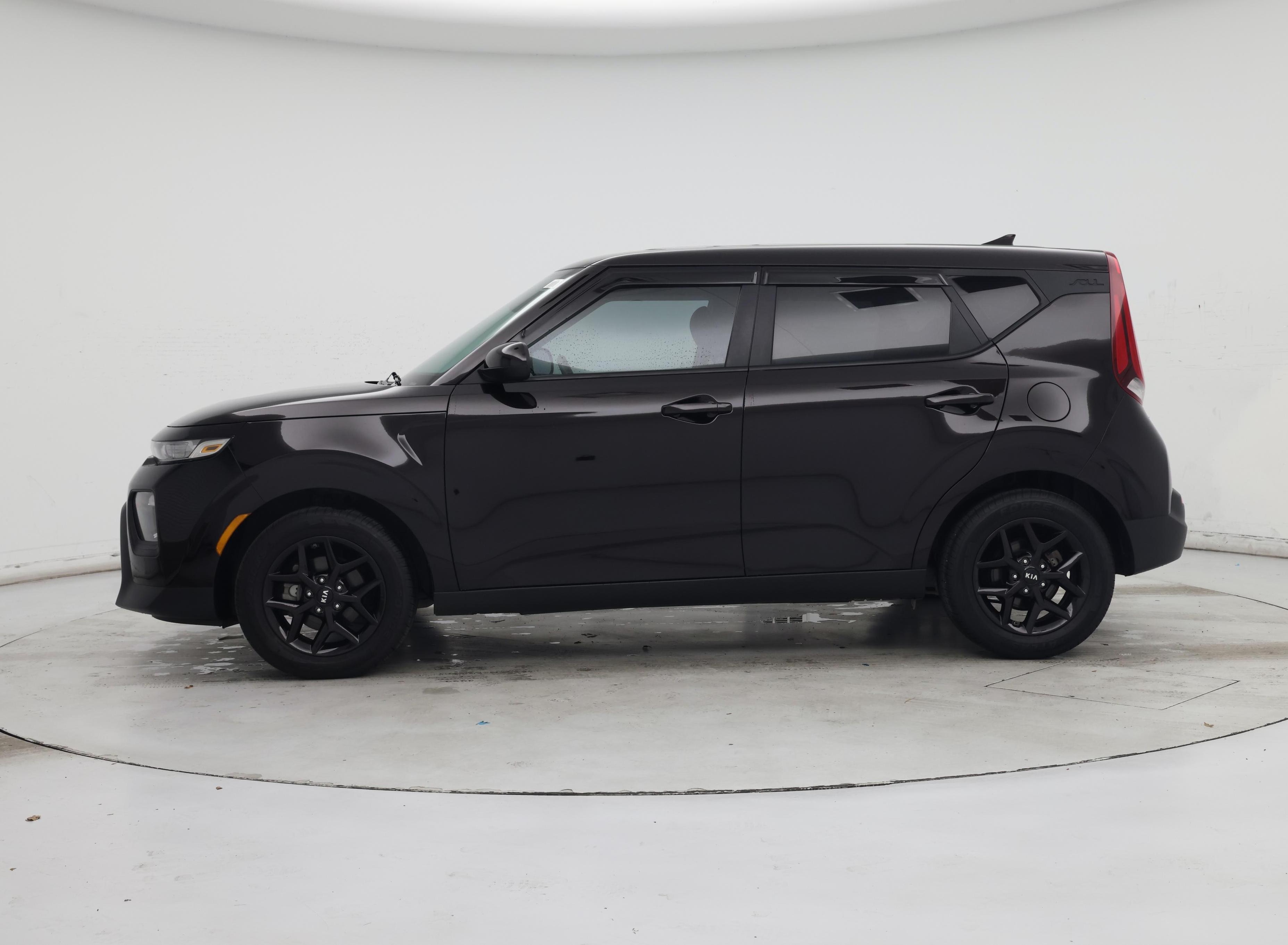 Thumbnail: 2021 Kia Soul - 3