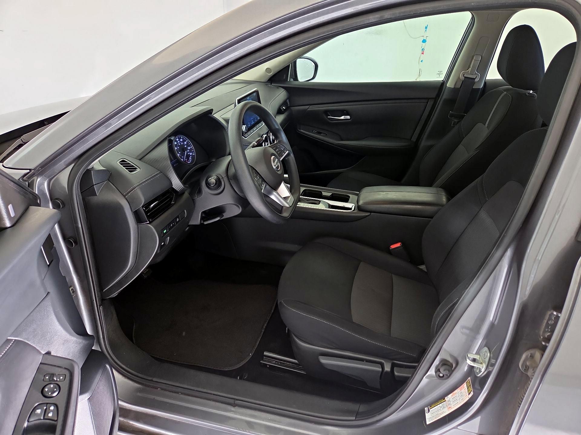 Thumbnail: 2023 Nissan Sentra - 11