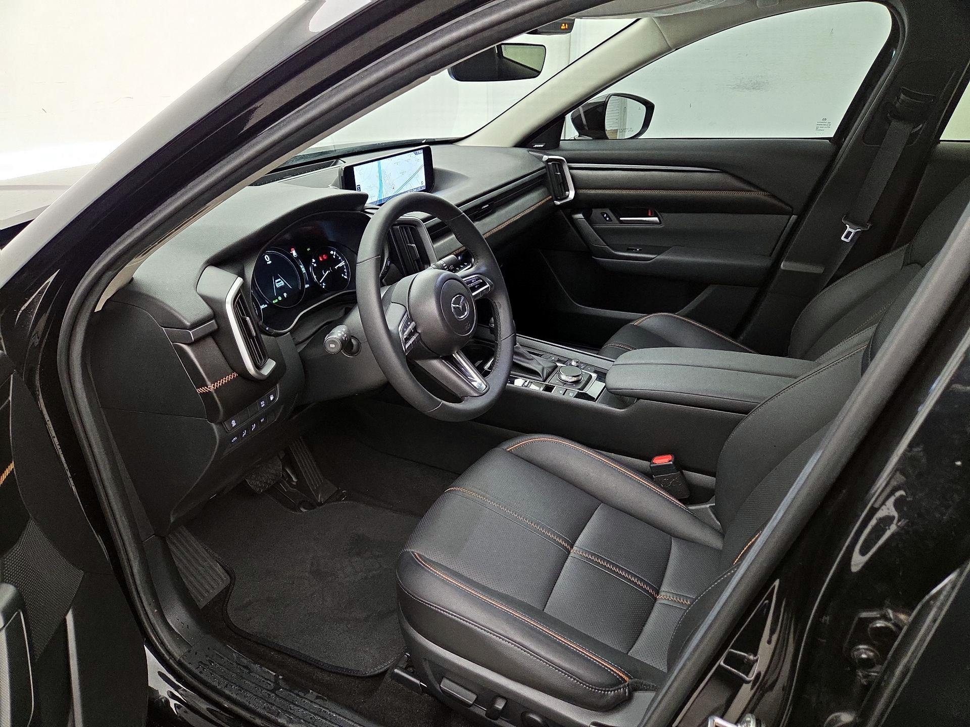 Thumbnail: 2025 Mazda CX-50 - 11