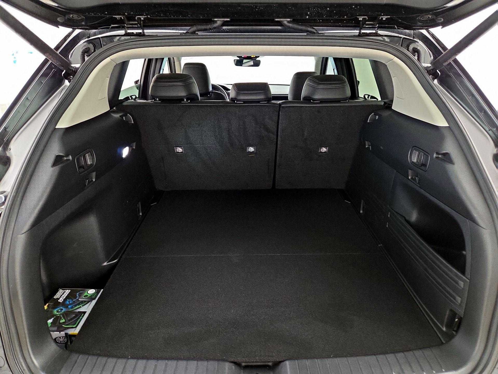 Thumbnail: 2025 Mazda CX-50 - 20