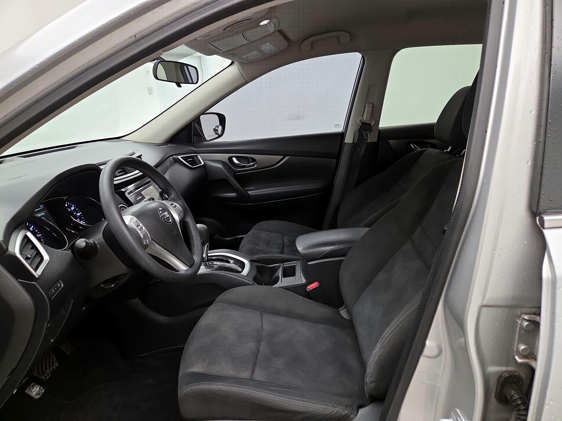 Thumbnail: 2016 Nissan Rogue - 11