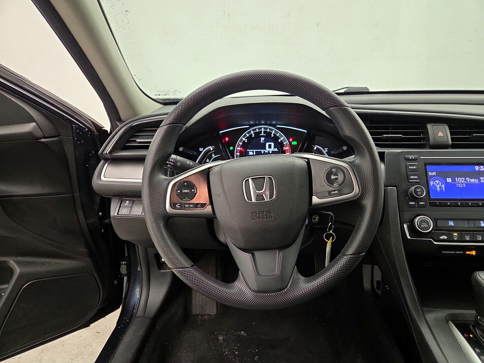 Thumbnail: 2018 Honda Civic - 10