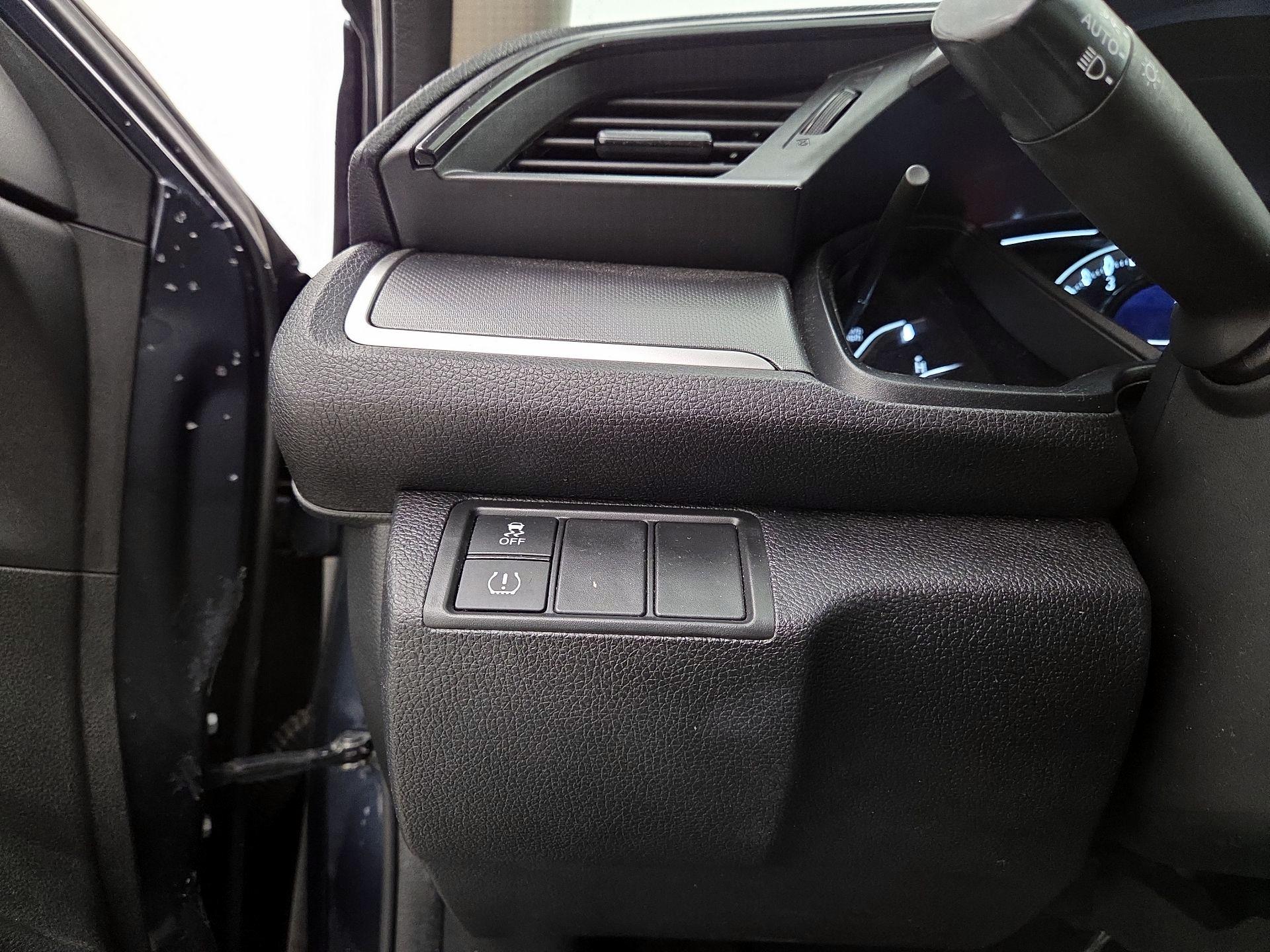 Thumbnail: 2018 Honda Civic - 13