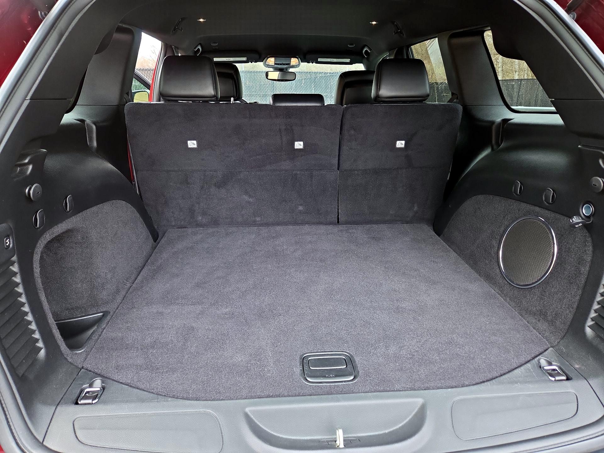 Thumbnail: 2020 Jeep Grand Cherokee - 18