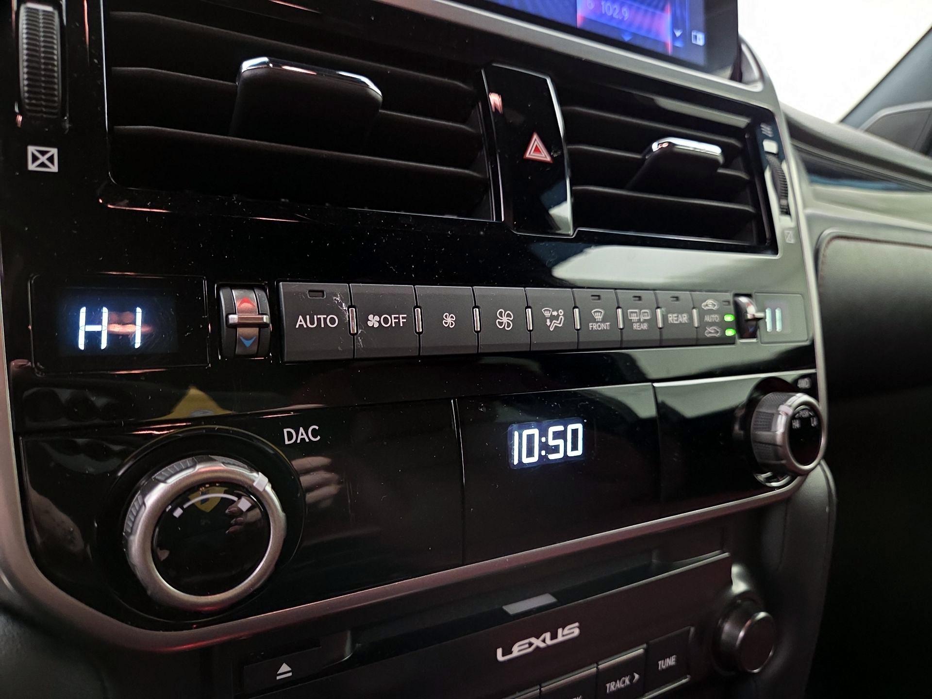 Thumbnail: 2022 Lexus GX - 17