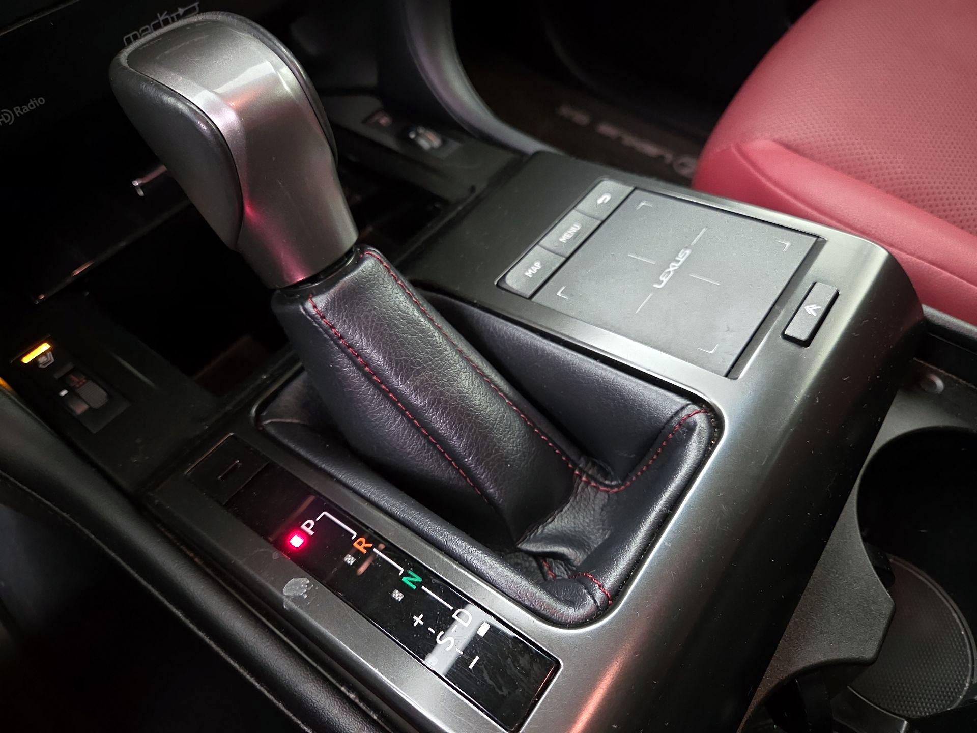 Thumbnail: 2022 Lexus GX - 18