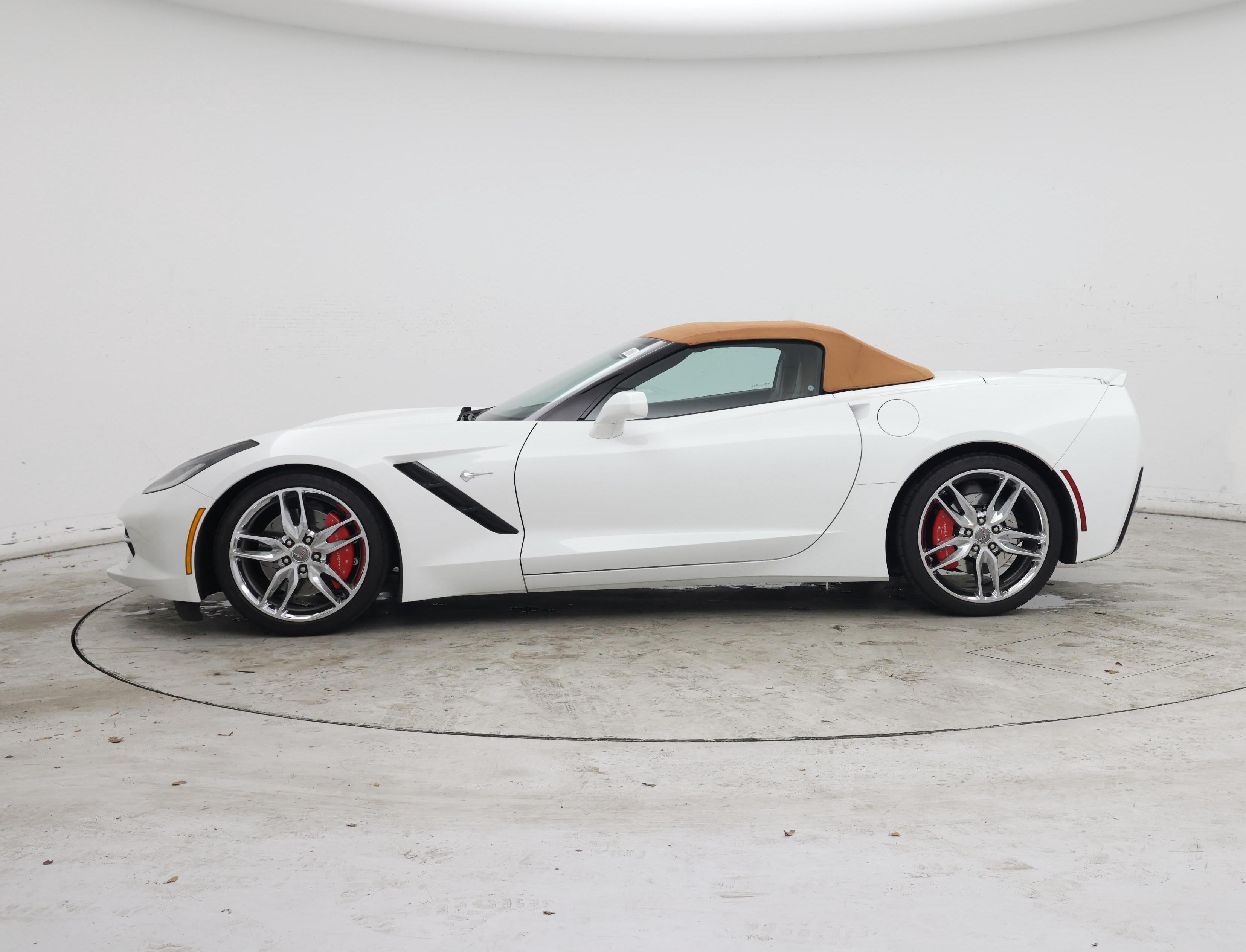 Thumbnail: 2015 Chevrolet Corvette - 3
