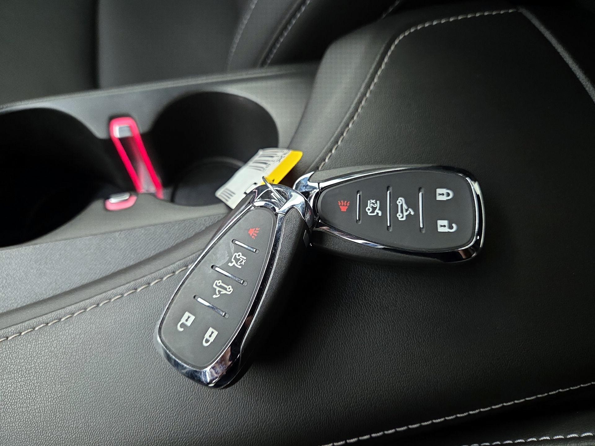 Thumbnail: 2023 Chevrolet Camaro - 20