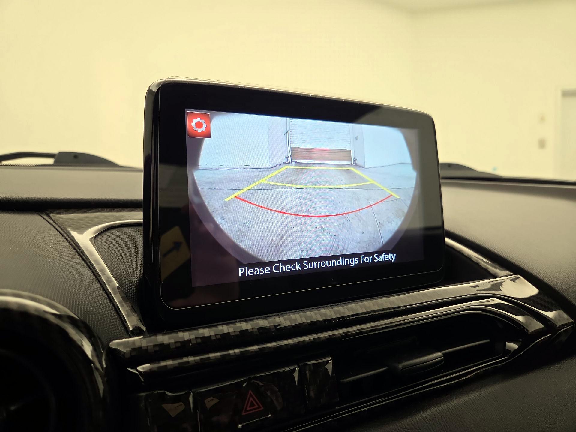 Thumbnail: 2020 Mazda MX-5 Miata - 14