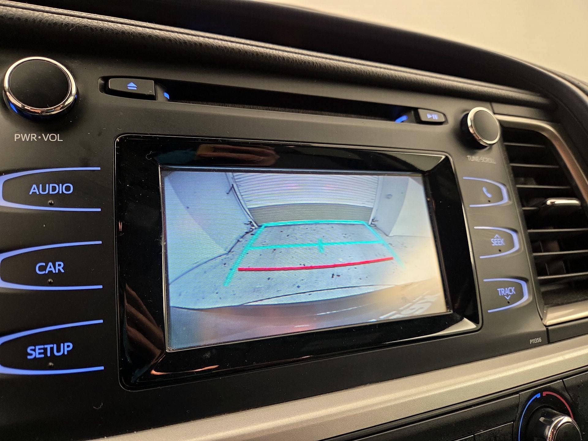 Thumbnail: 2017 Toyota Highlander - 14