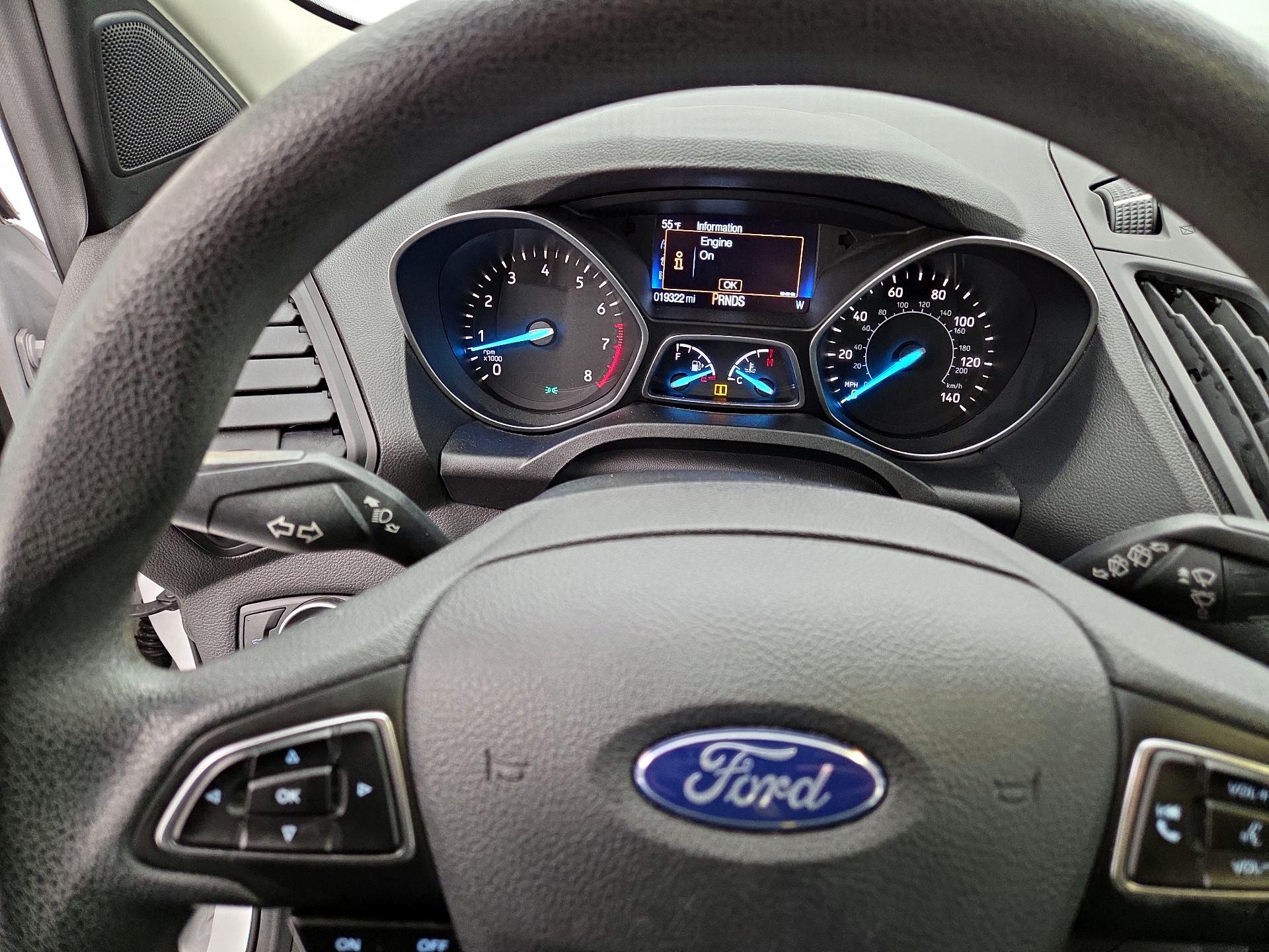 Thumbnail: 2017 Ford Escape - 10