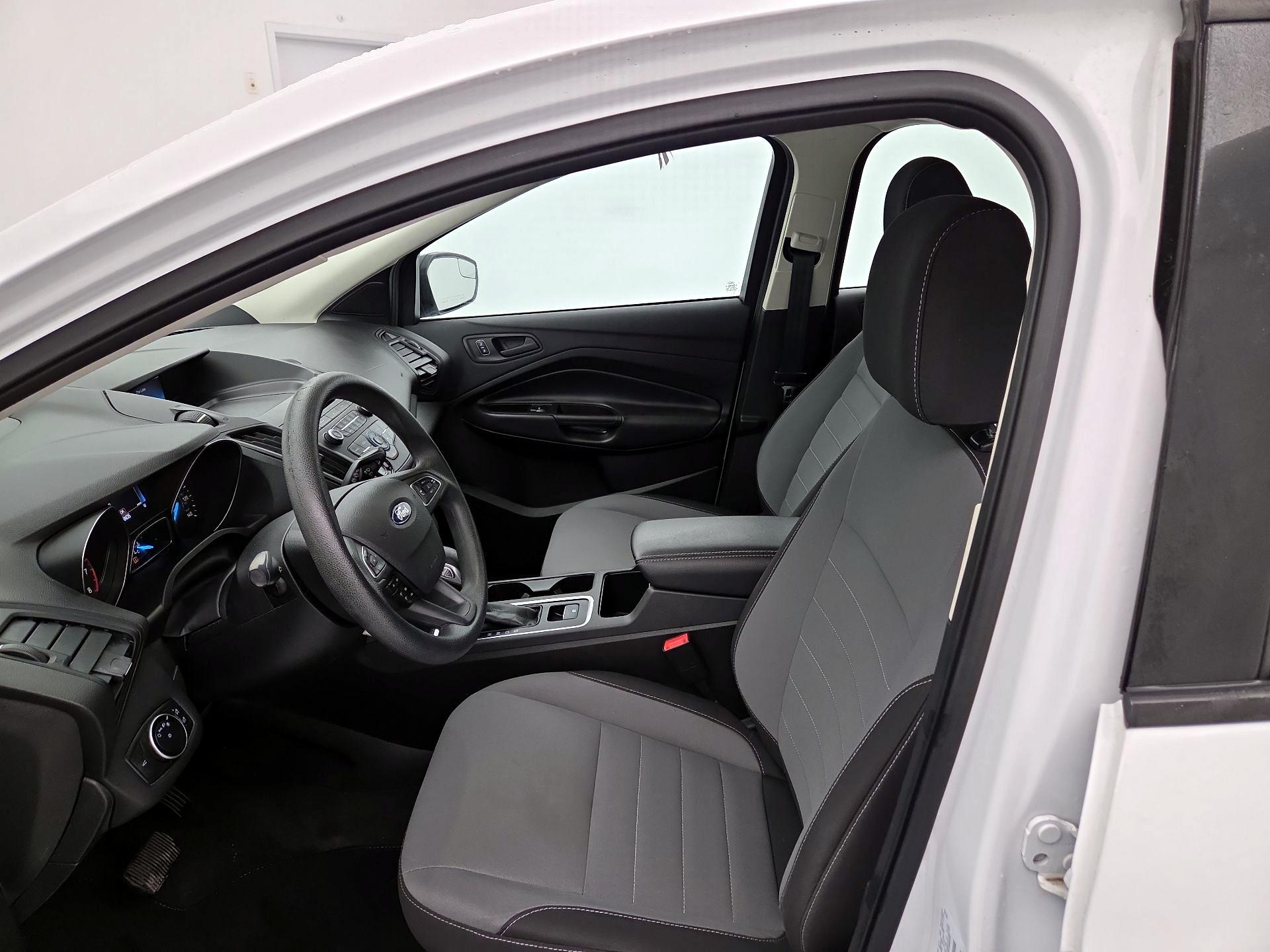 Thumbnail: 2017 Ford Escape - 11