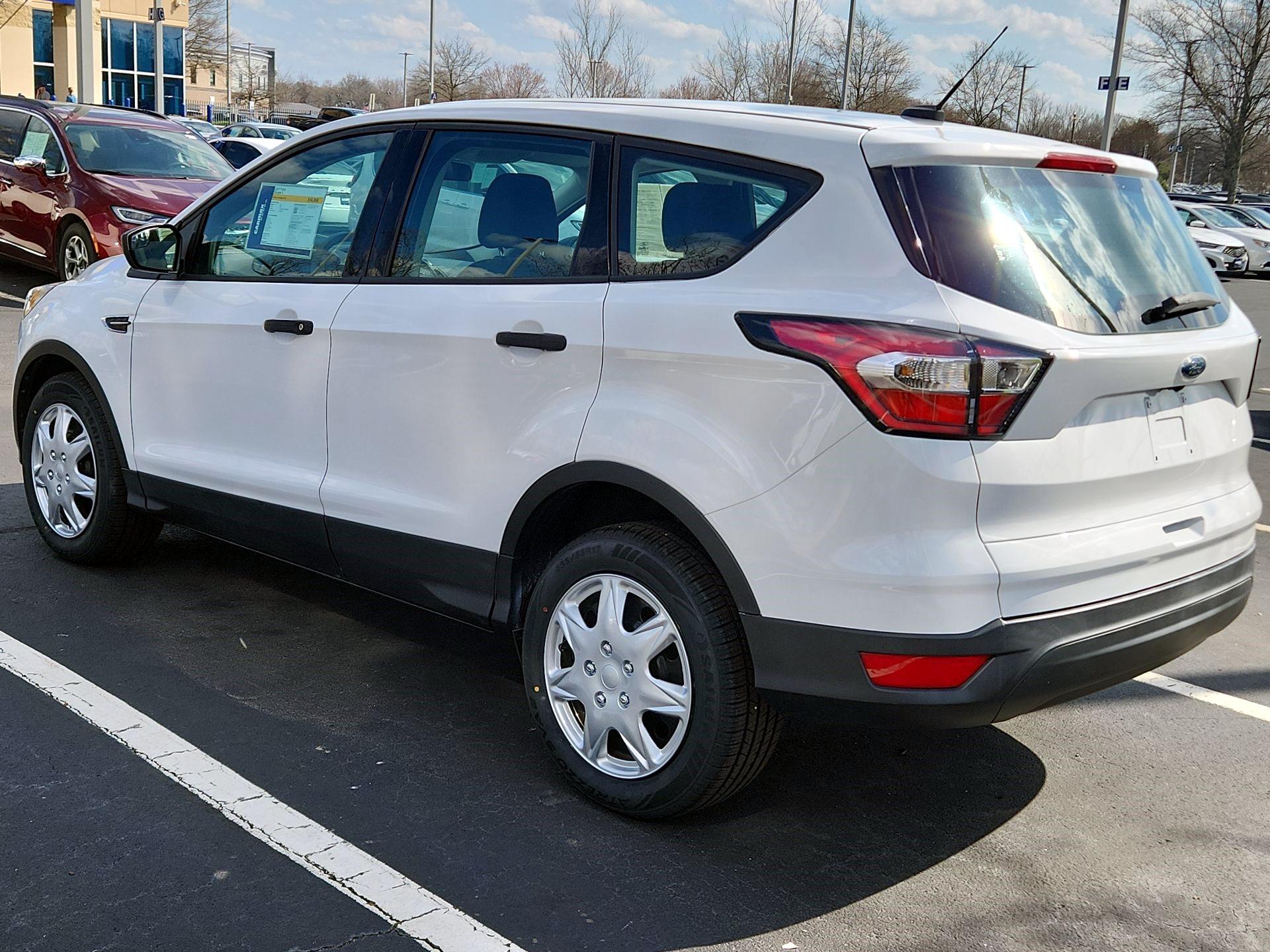 Thumbnail: 2017 Ford Escape - 7