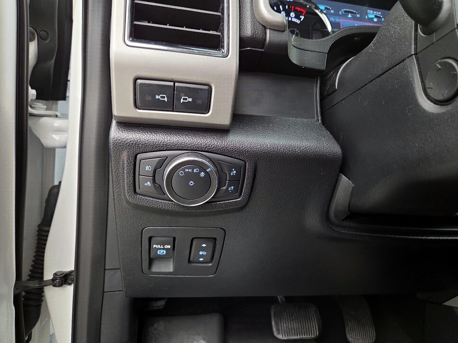 Thumbnail: 2020 Ford F-150 - 13