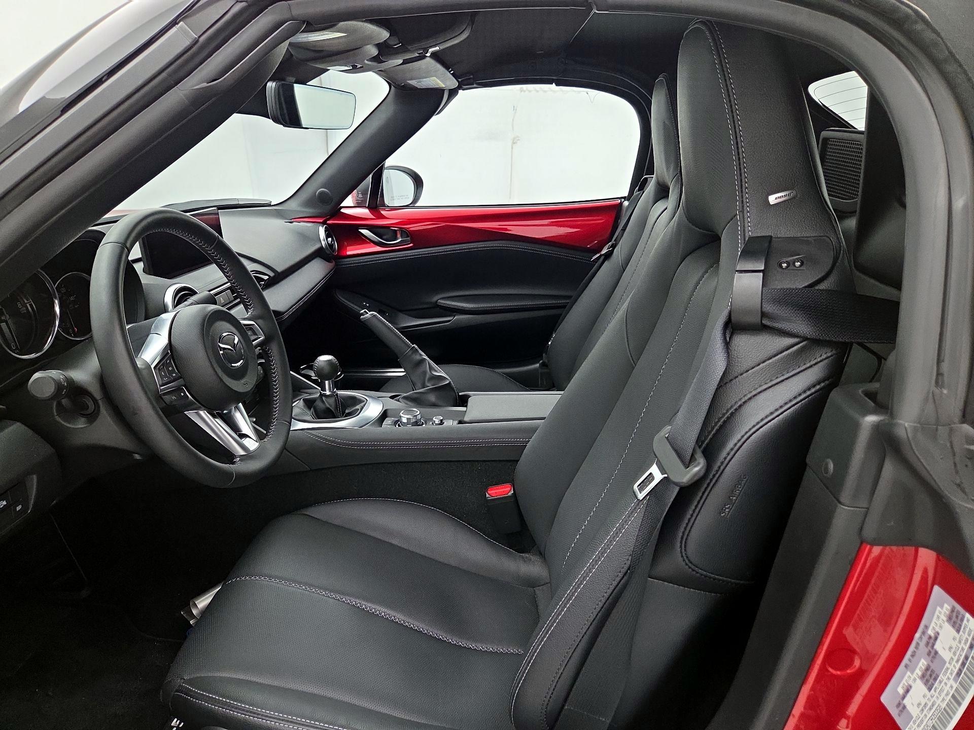 Thumbnail: 2024 Mazda MX-5 Miata - 11