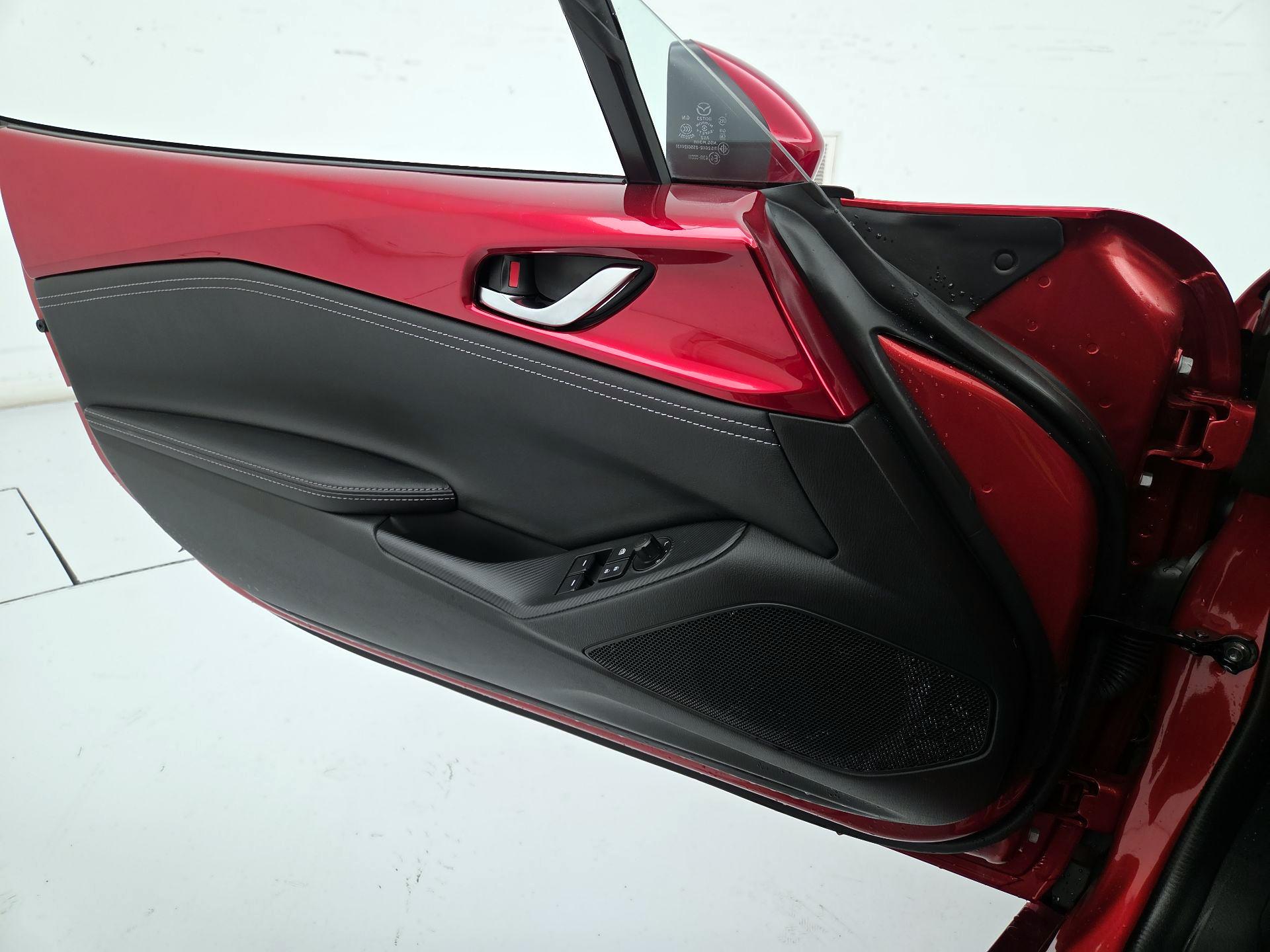 Thumbnail: 2024 Mazda MX-5 Miata - 12