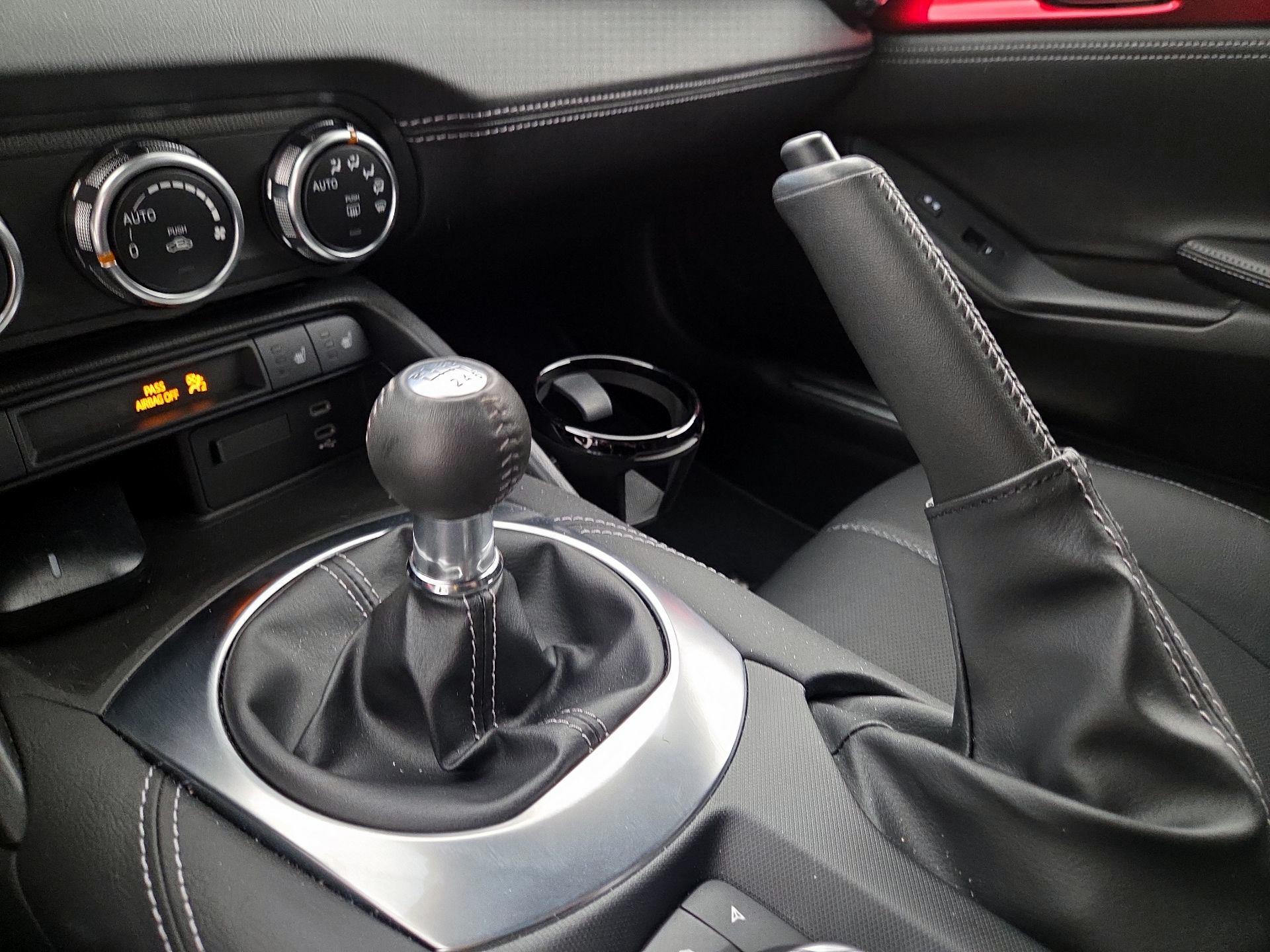 Thumbnail: 2024 Mazda MX-5 Miata - 18