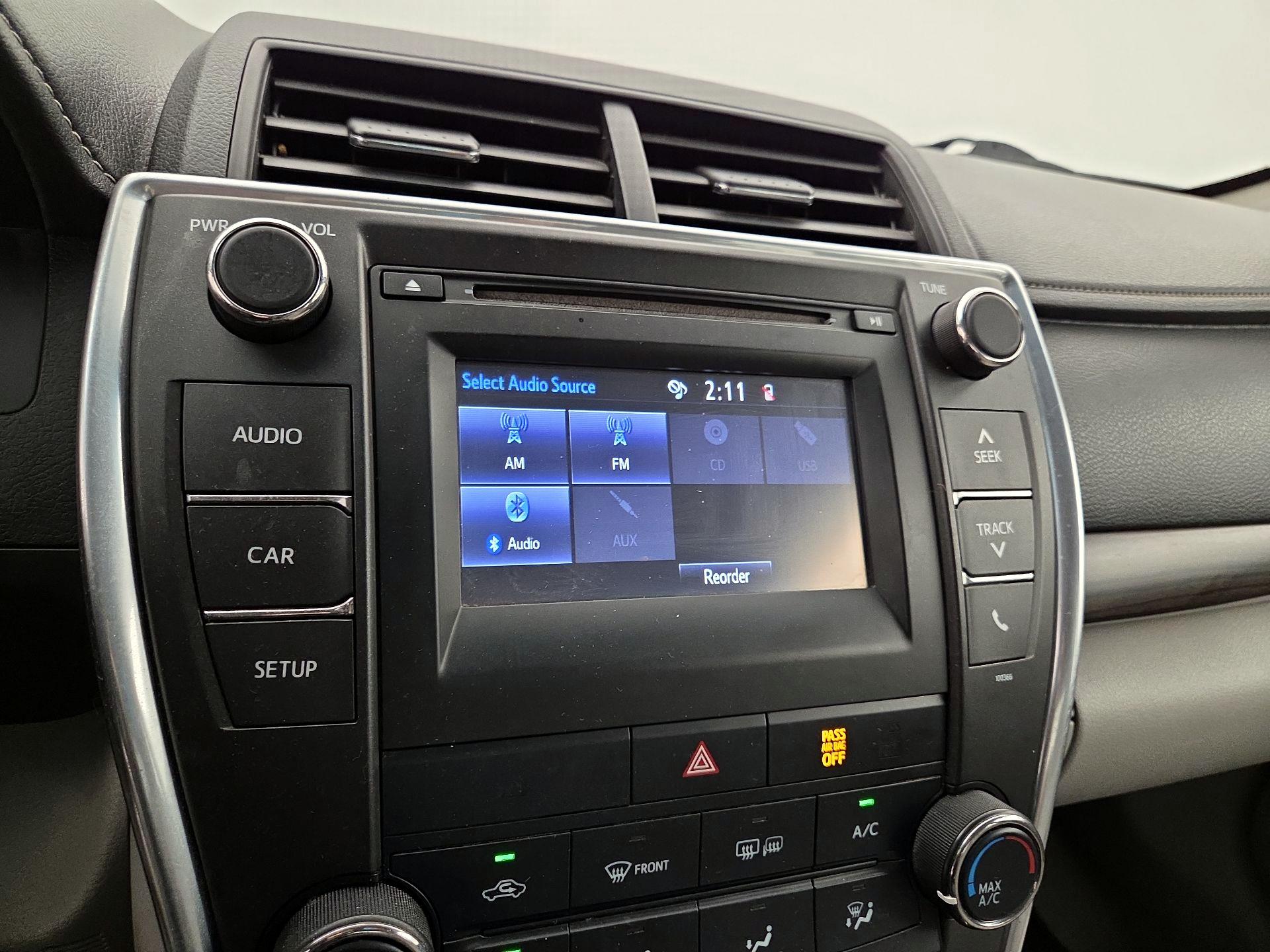 Thumbnail: 2015 Toyota Camry - 14