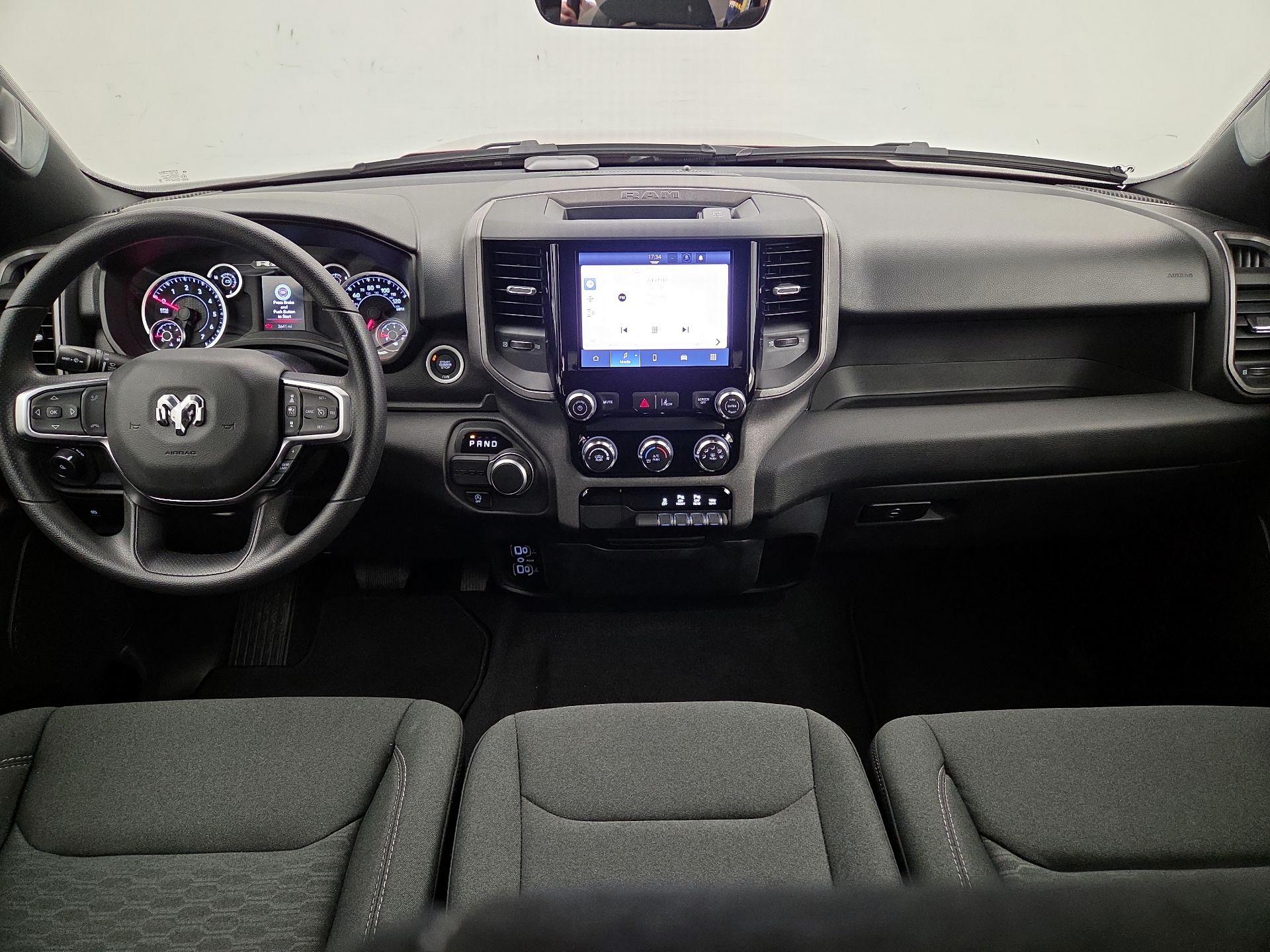 Thumbnail: 2025 RAM 1500 - 9