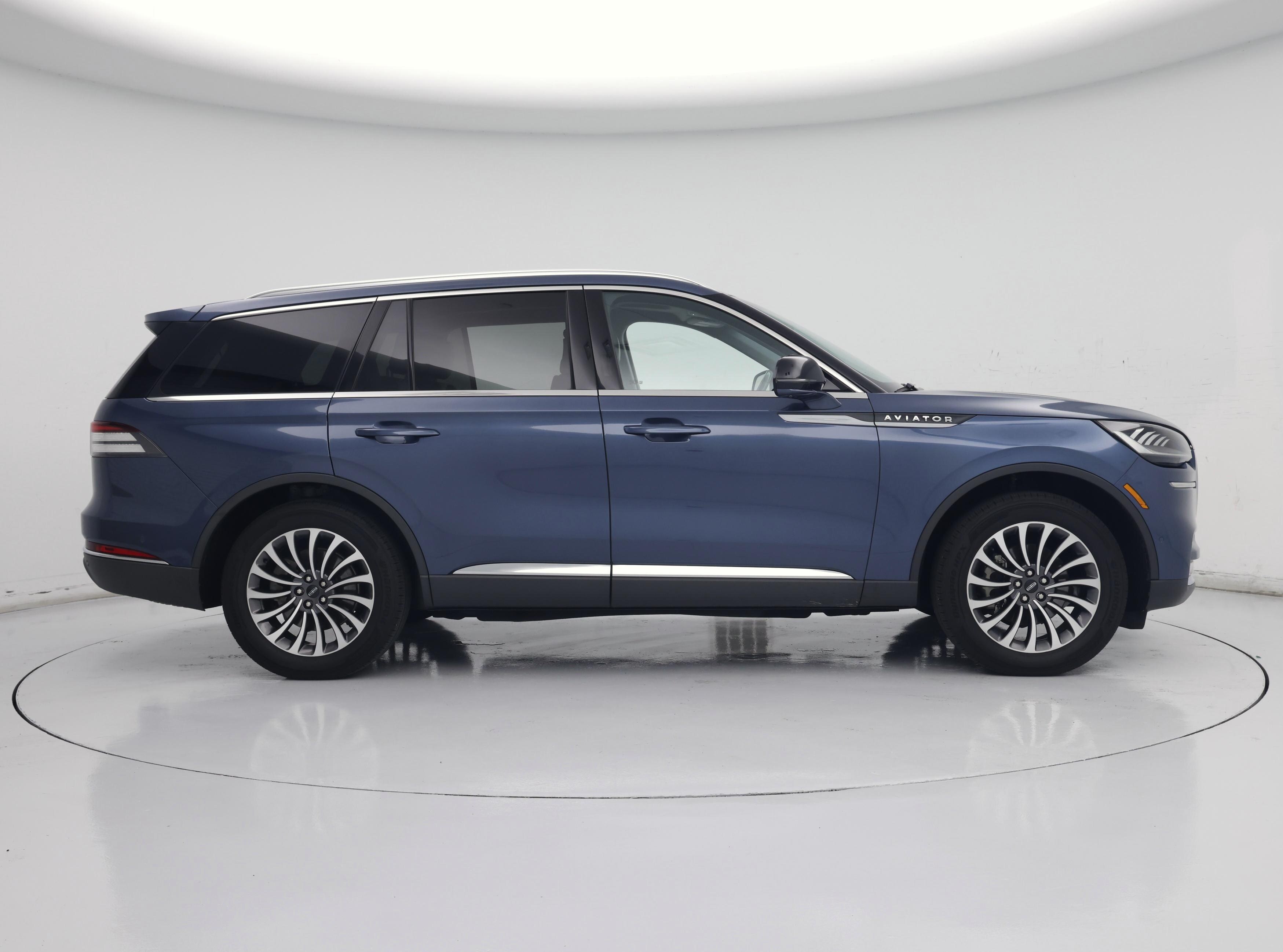 Thumbnail: 2020 Lincoln Aviator - 7