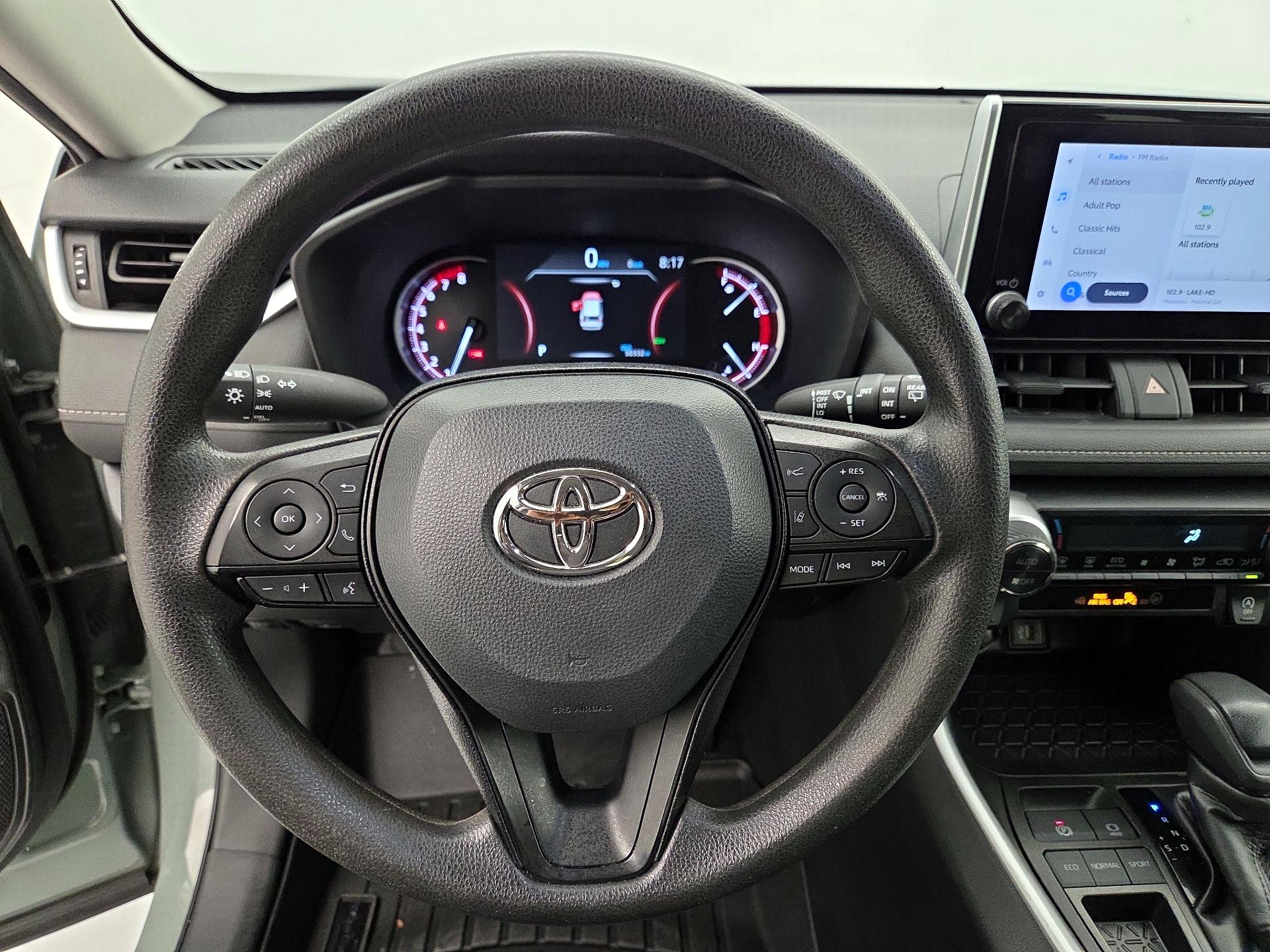 Thumbnail: 2023 Toyota RAV4 - 10