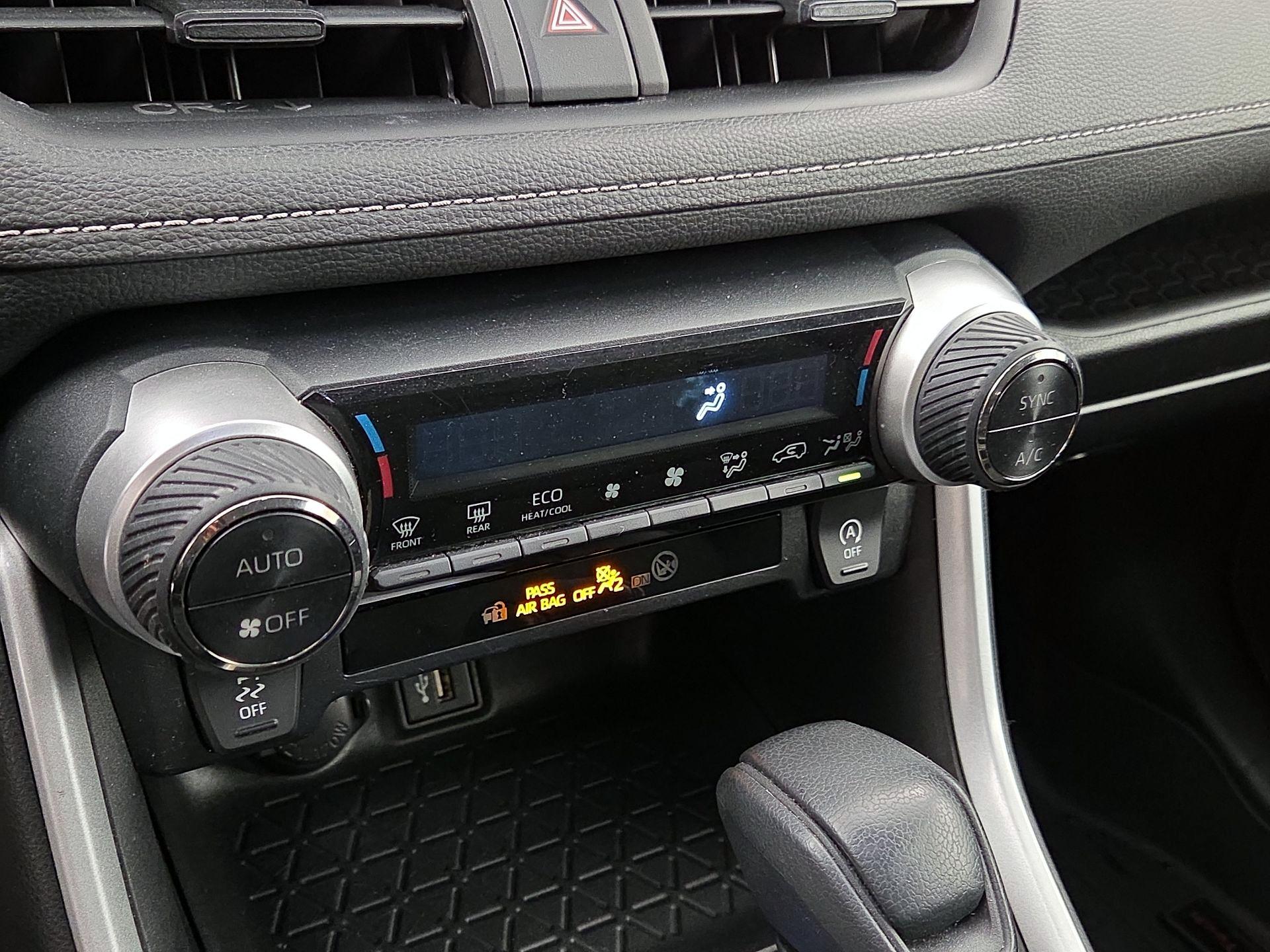 Thumbnail: 2023 Toyota RAV4 - 16