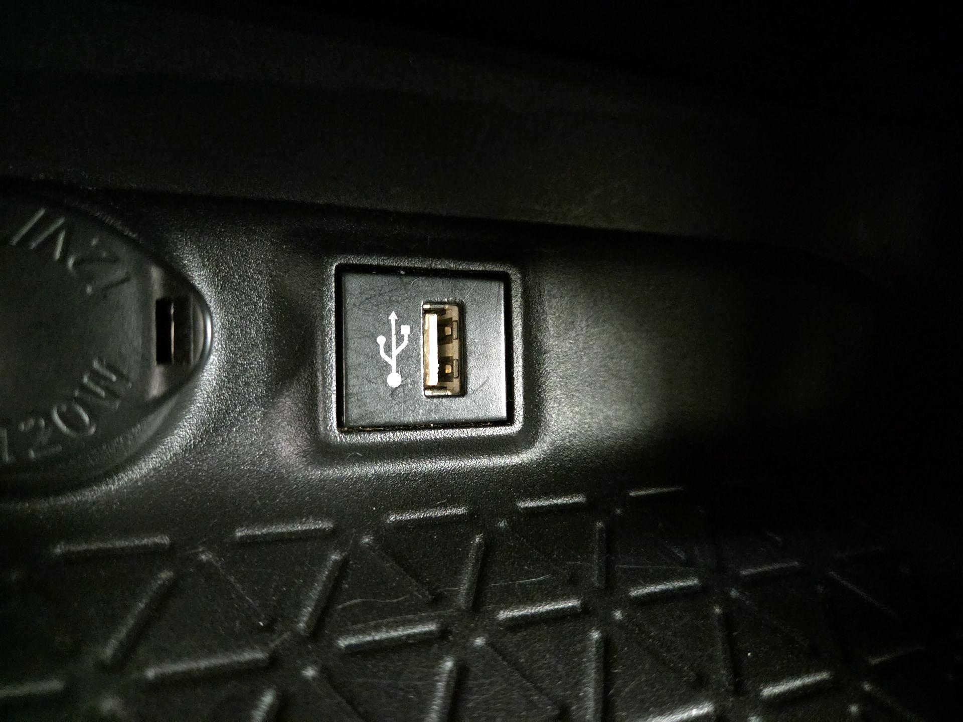 Thumbnail: 2023 Toyota RAV4 - 18