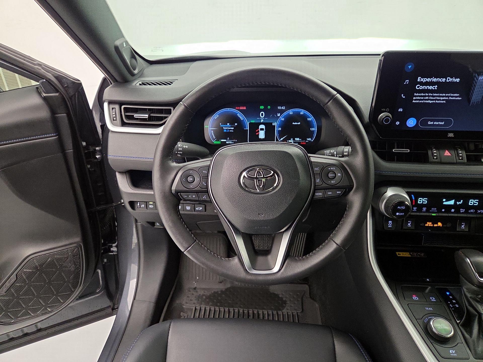 Thumbnail: 2024 Toyota RAV4 - 10