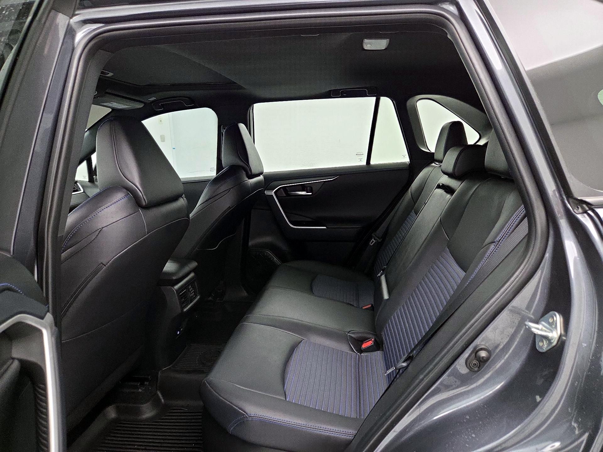 Thumbnail: 2024 Toyota RAV4 - 20