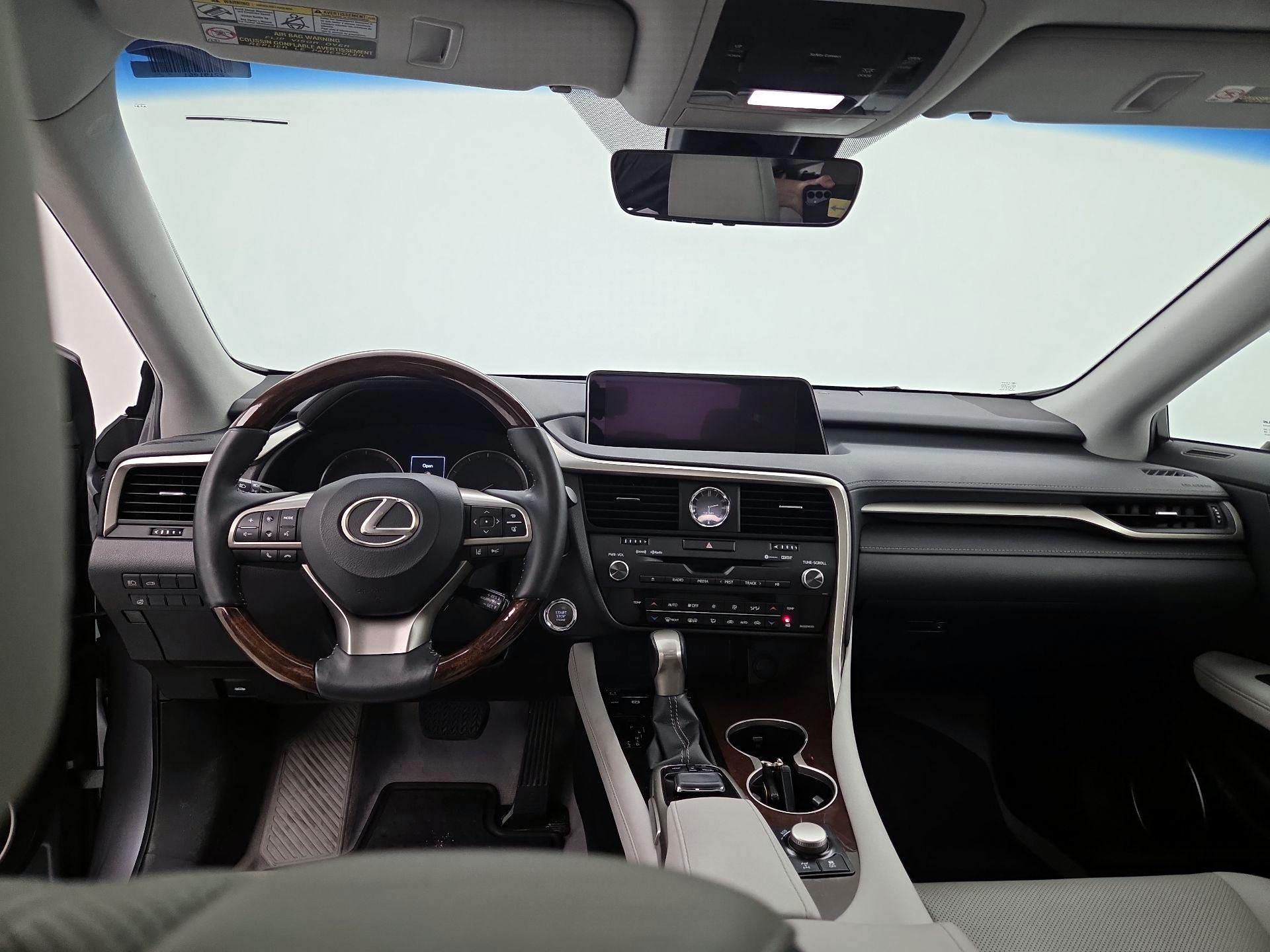 Thumbnail: 2016 Lexus RX - 9